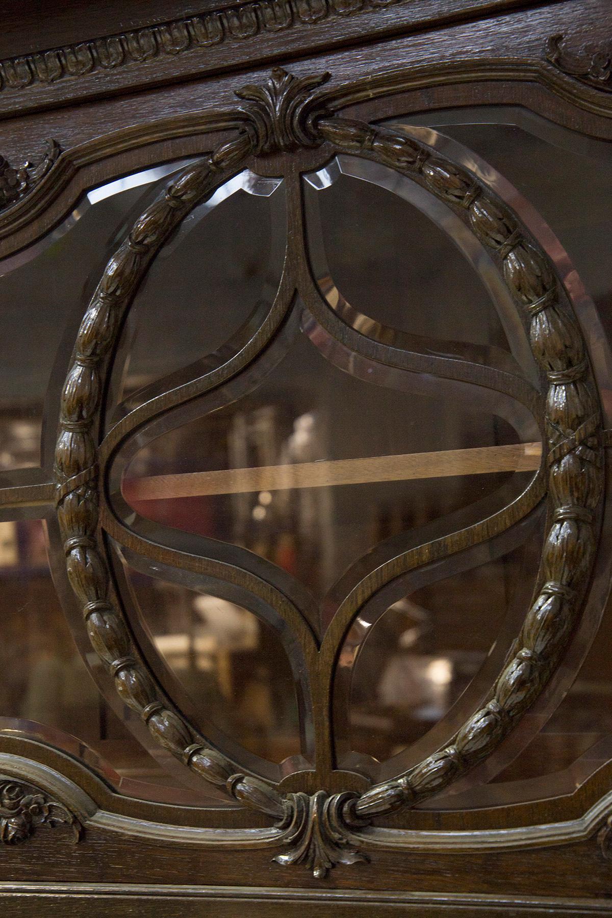 Enfilade en bois en marbre et laiton de Ignaz Herlinger en vente 1