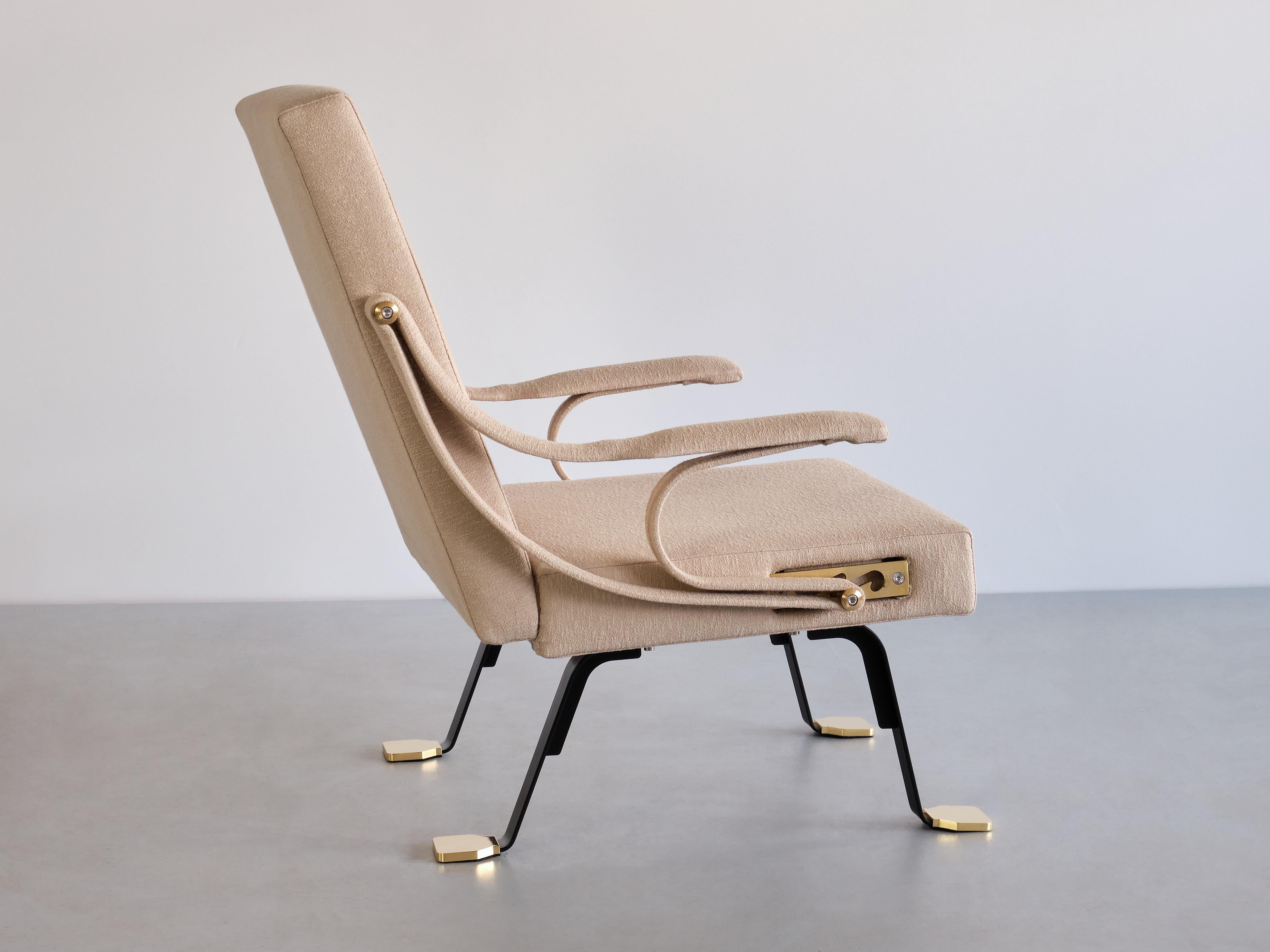 Ignazia Gardella 'Digamma' Armchair and Ottoman in Beige Loro Piana Fabric, 2023 3