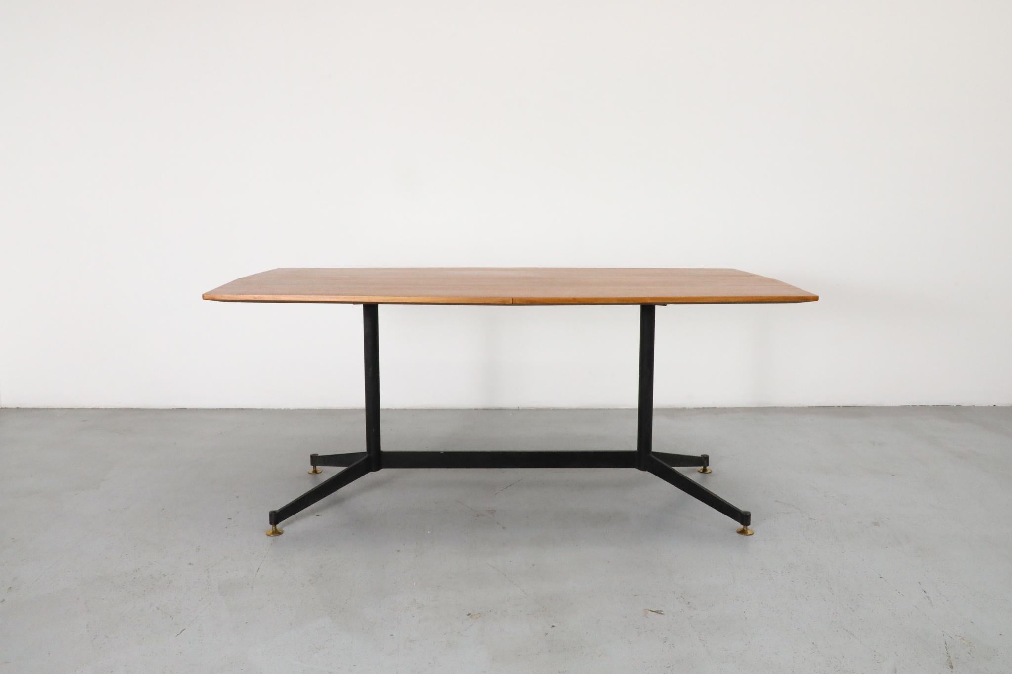 Table de bureau ou de salle à manger italienne du milieu du siècle, la 