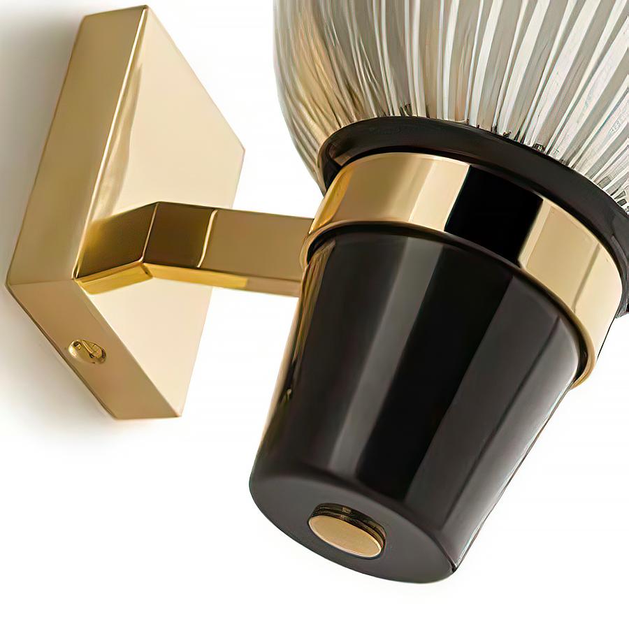 Italian Ignazio Gardella 'Coppa Aperta Applique' Wall Lamp in Black and Brass For Sale