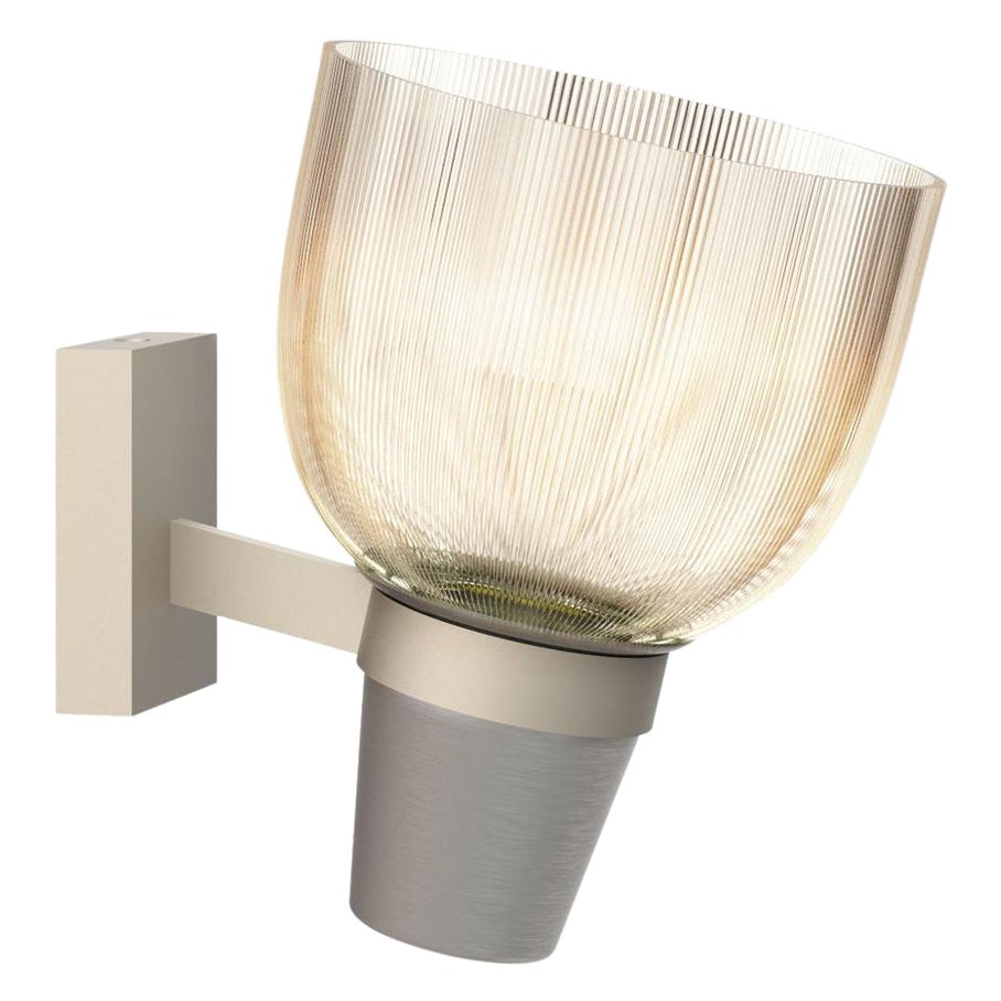 Applique «oppa Aperta » d
Ignazio Gardella en argent et nickel en vente