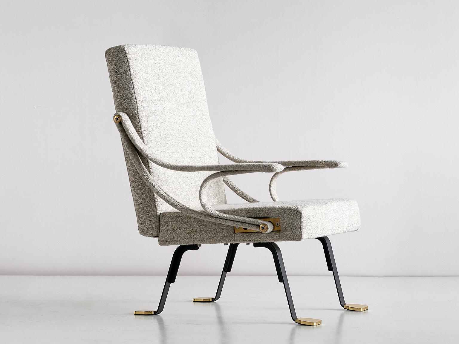 Ignazio Gardella 'Digamma' Armchair in Beige Raf Simons Kvadrat Bouclé Fabric 1