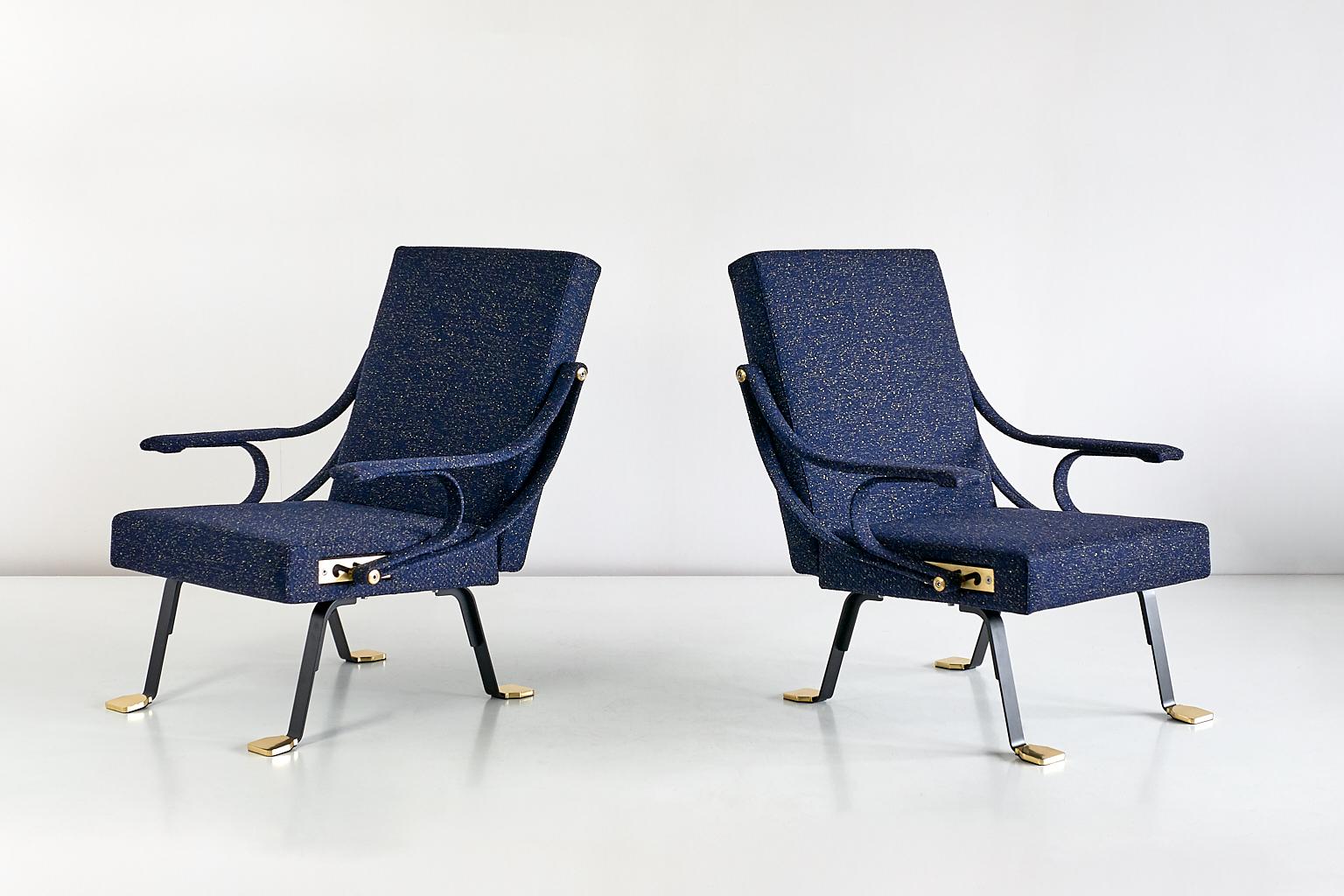 Mid-20th Century Ignazio Gardella Digamma Armchair in Navy Raf Simons Kvadrat Fabric and Brass