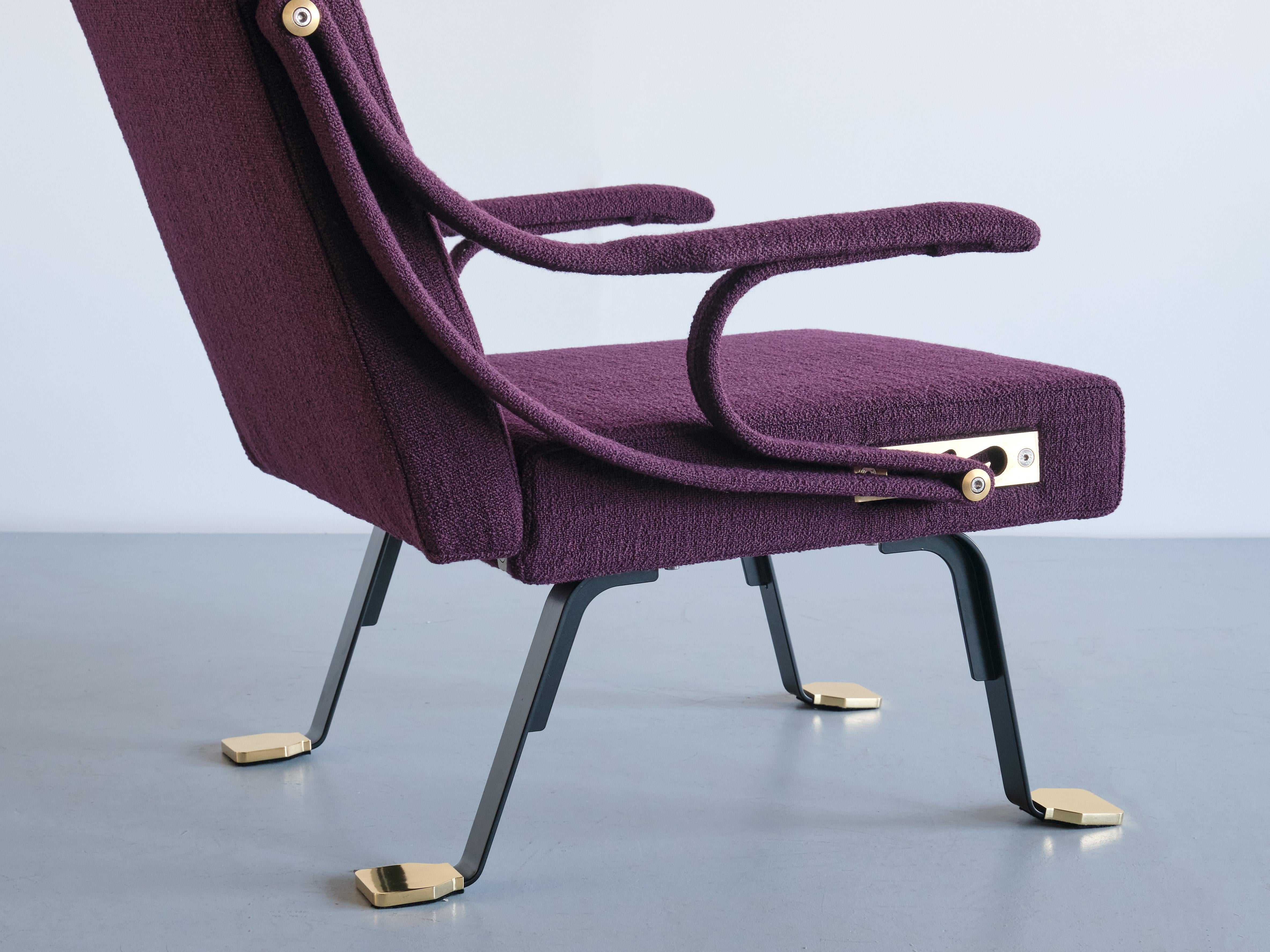 Ignazio Gardella 'Digamma' Armchair in Purple Dedar Fabric and Brass, 2022 For Sale 3