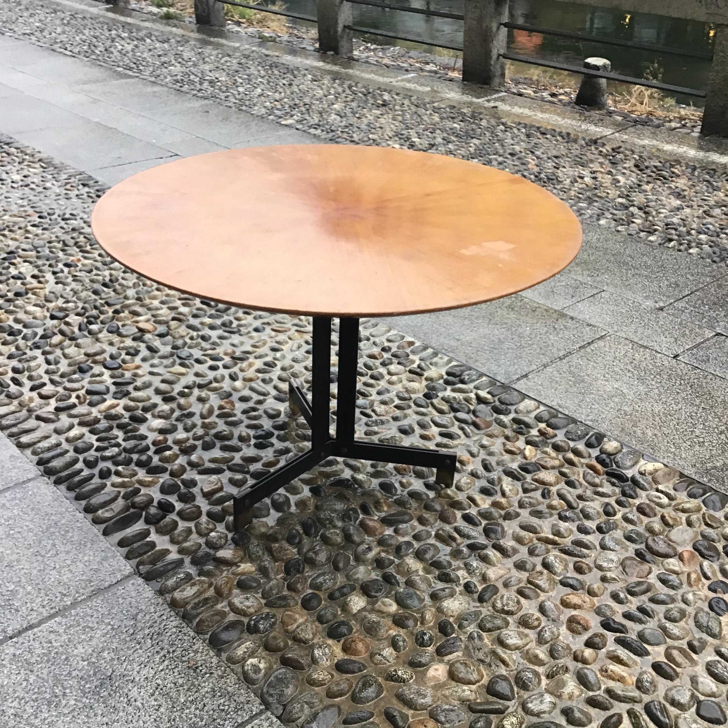 Other Ignazio Gardella Dining Table Brass Iron Wood, 1950, Italy For Sale