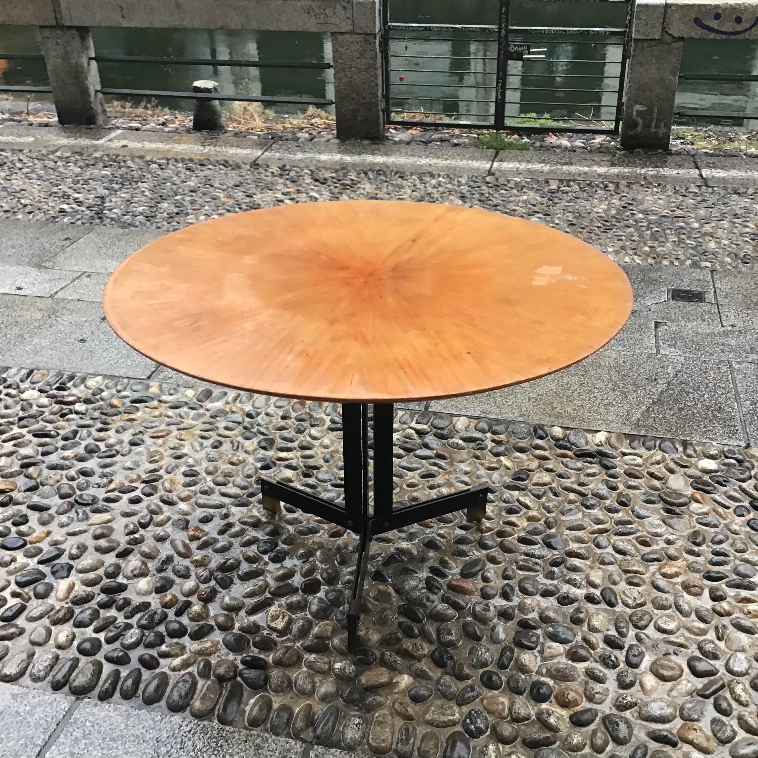 Ignazio Gardella Dining Table Brass Iron Wood, 1950, Italy In Excellent Condition For Sale In Milano, IT