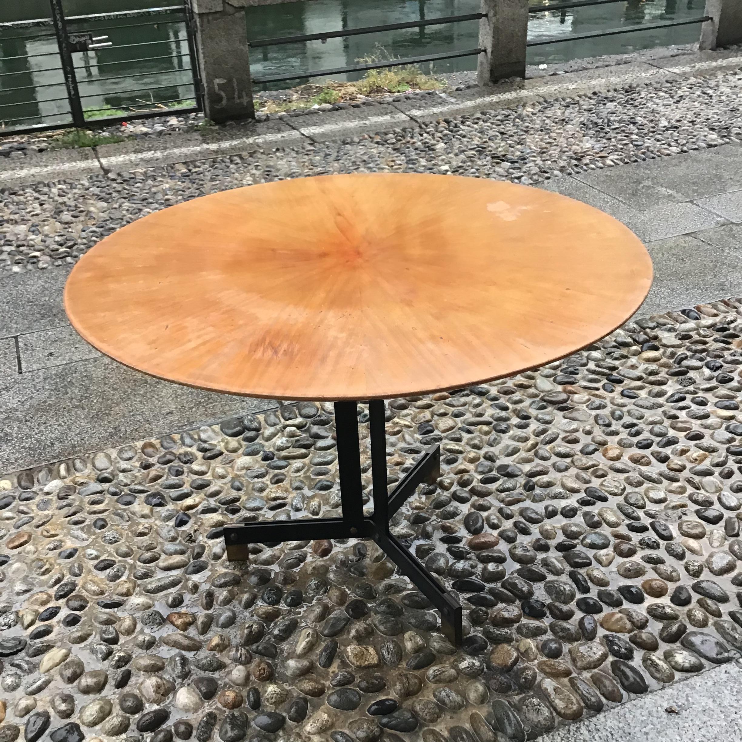 Mid-20th Century Ignazio Gardella Dining Table Brass Iron Wood, 1950, Italy For Sale