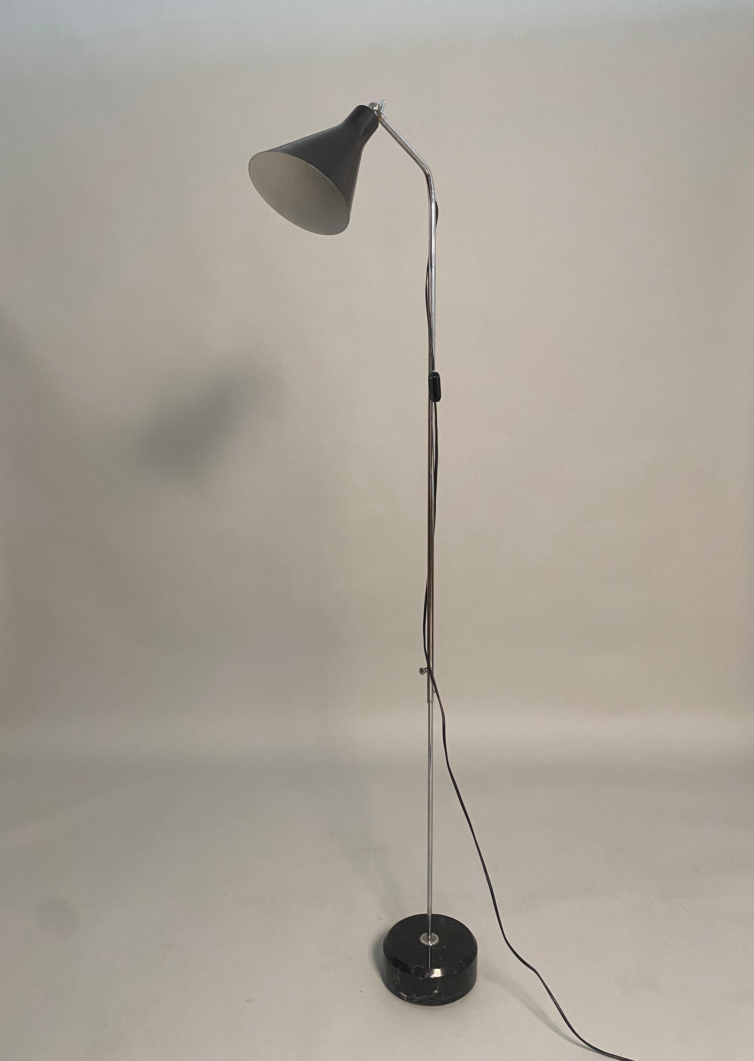 Italian Ignazio Gardella, Extendible Floor Lamp 