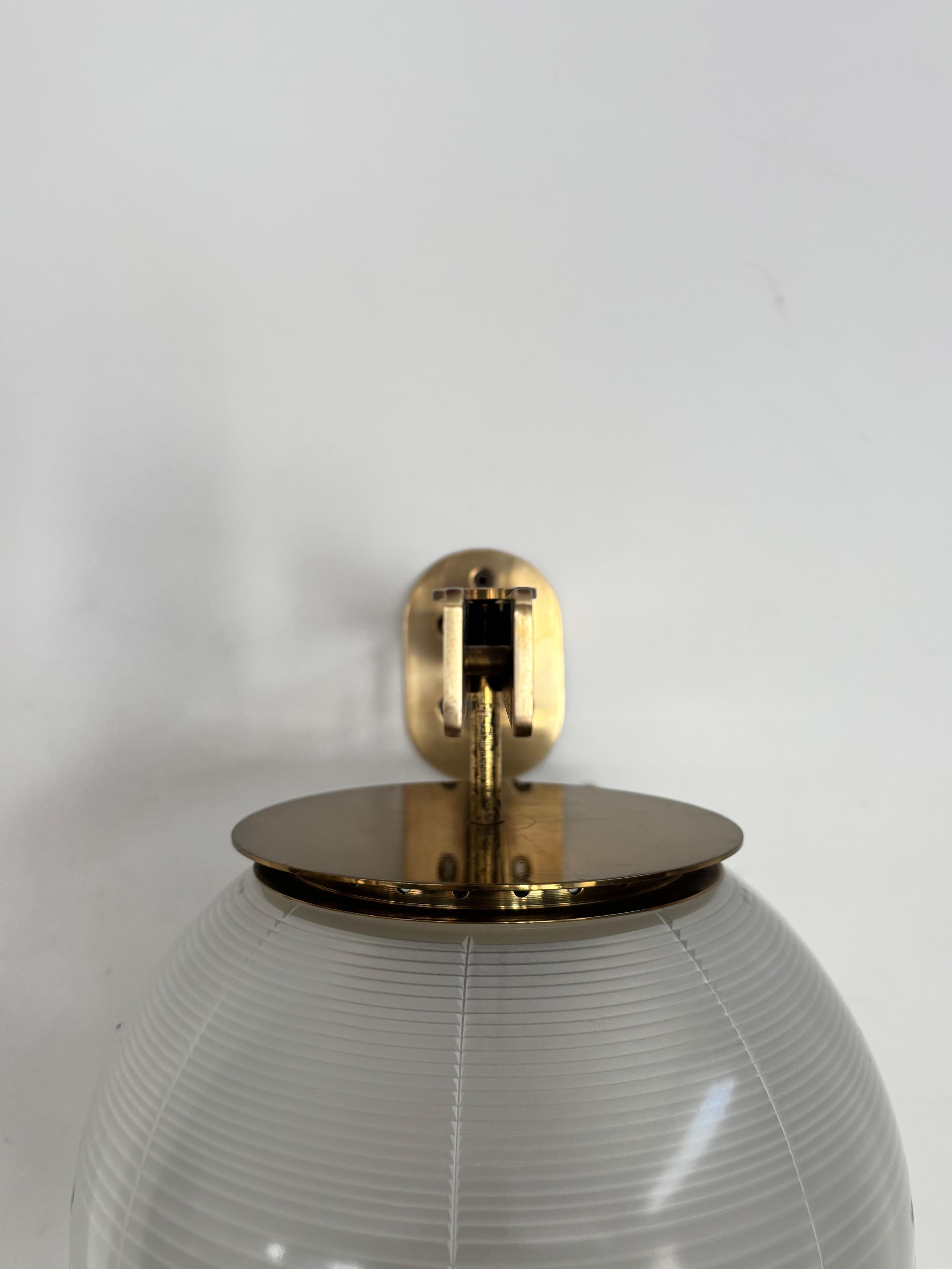 Ignazio Gardella for Azucena Italian LP7 Brass Glass Wall Lignt Sconce 1950s en vente 6