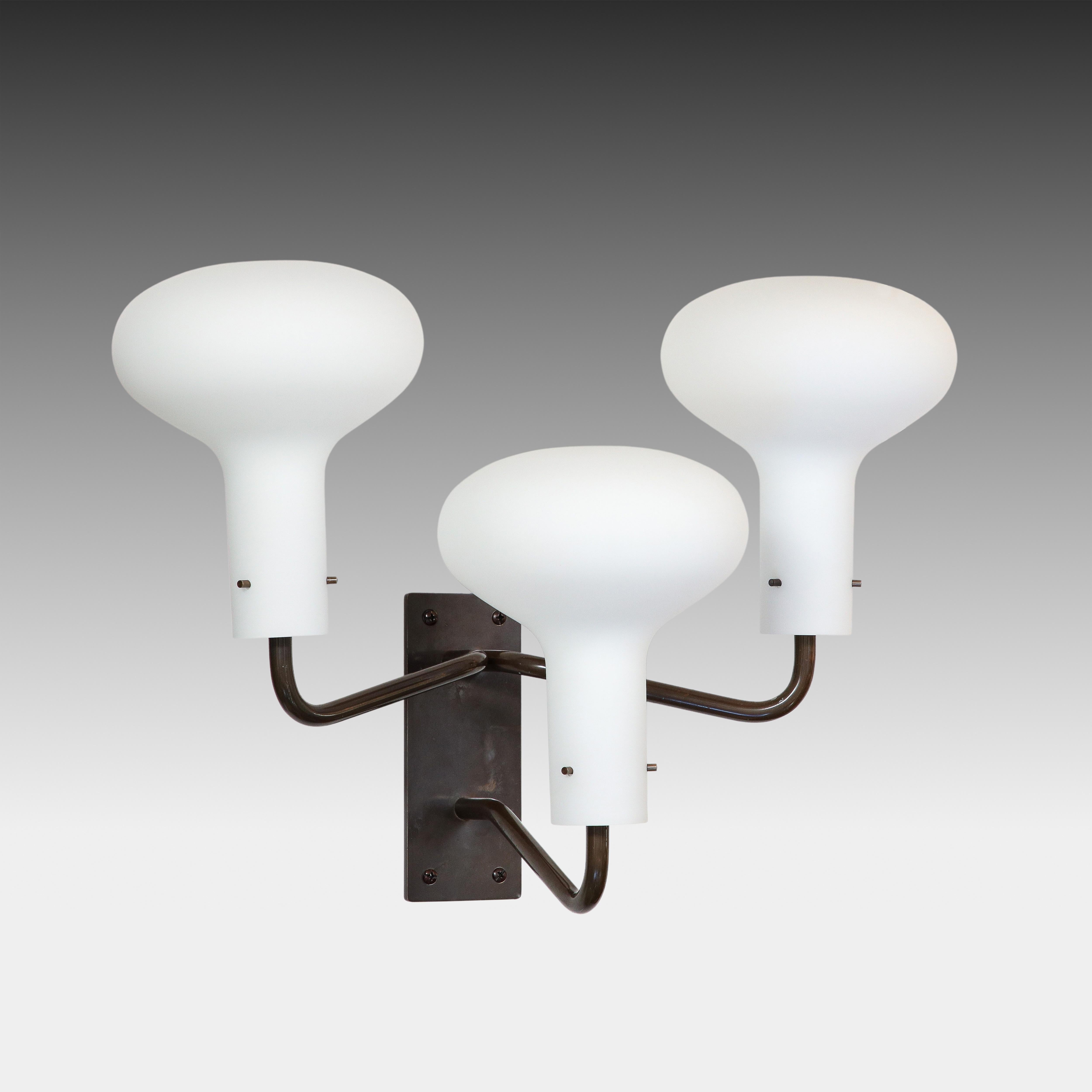 Ignazio Gardella for Azucena Pair of Three Arm Wall Lights Model LP12, 1950s For Sale 3
