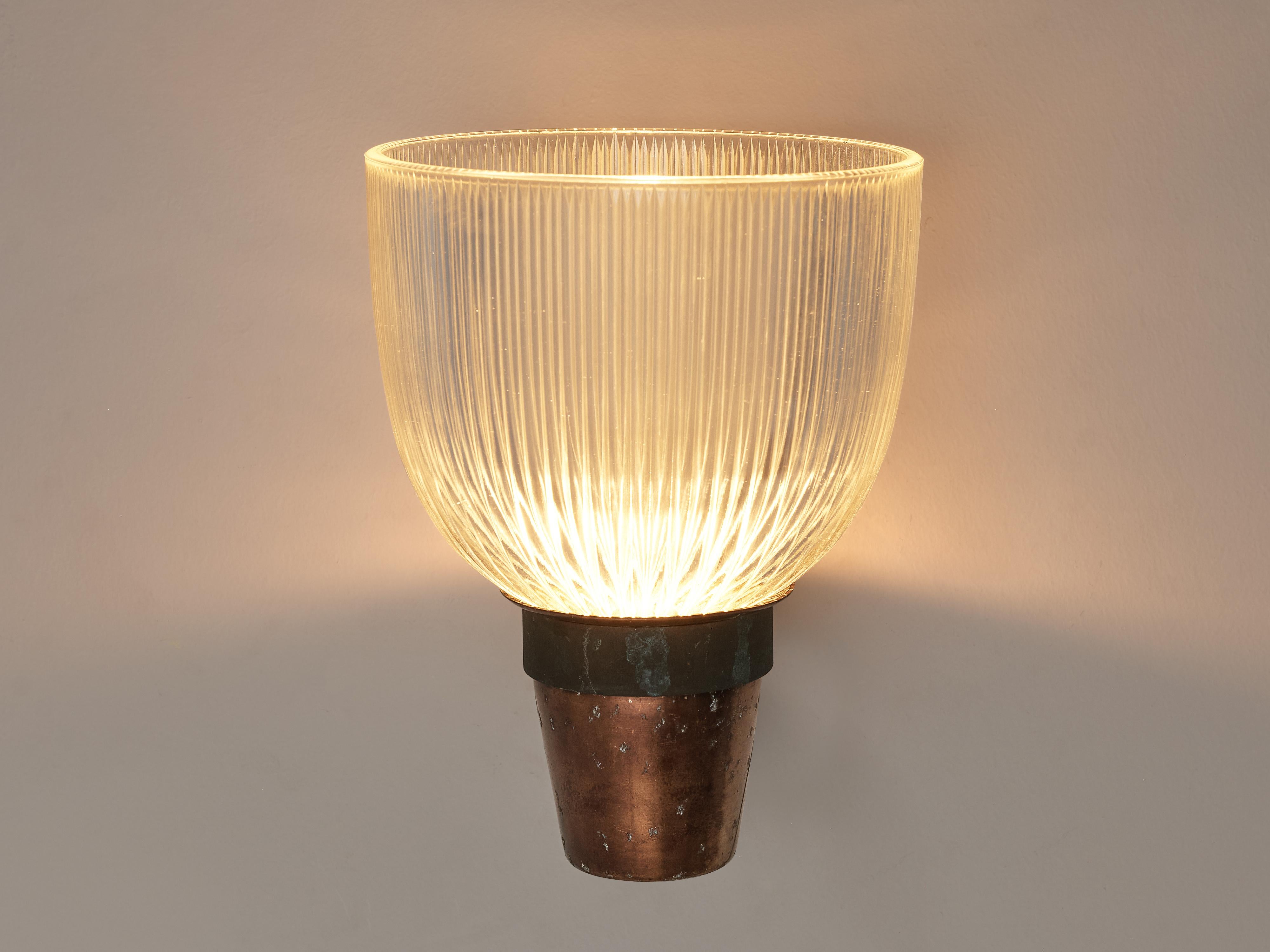 Mid-Century Modern Ignazio Gardella for Azucena Wall Lamp Model ‘LP5’ in Copper and Glass