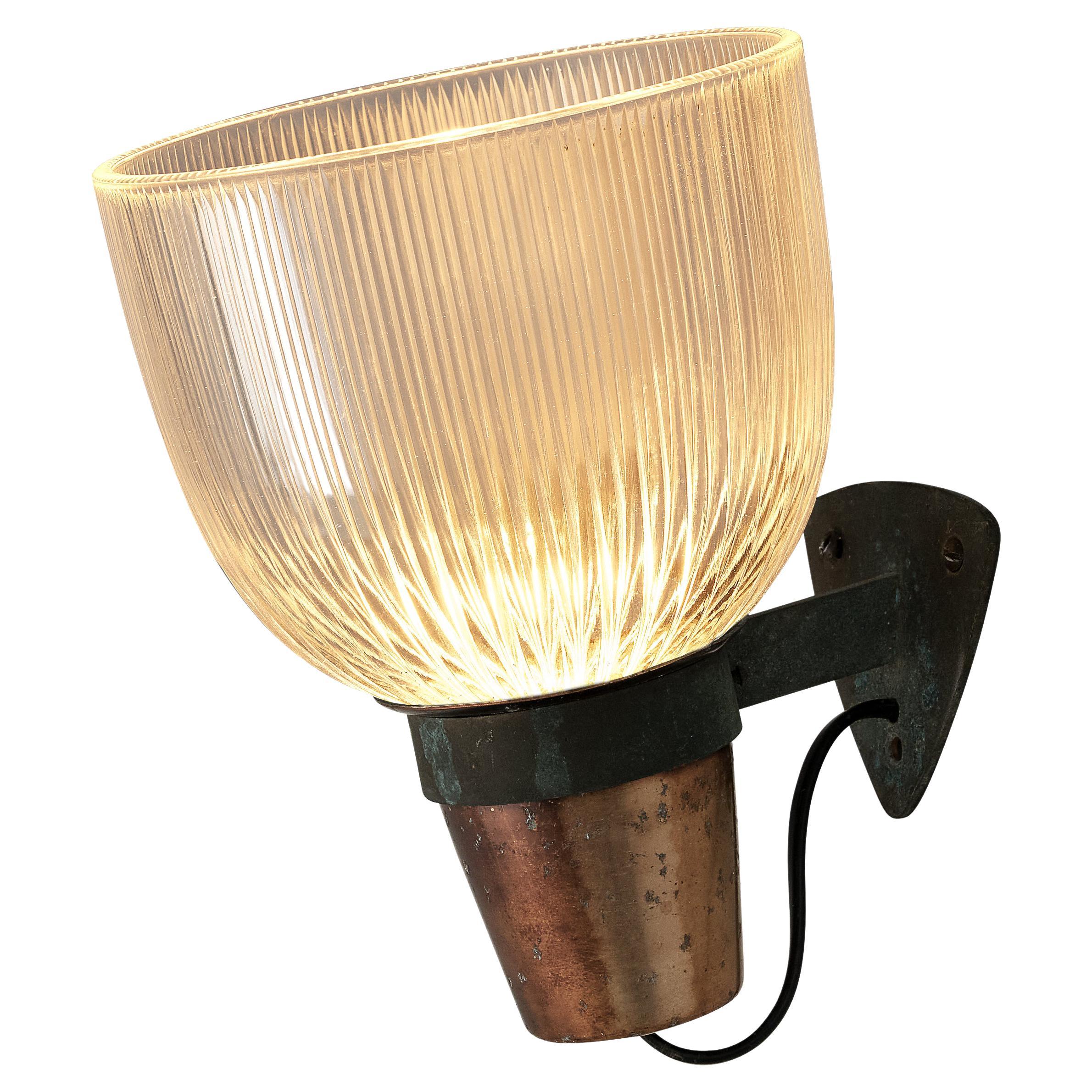 Ignazio Gardella for Azucena Wall Lamp Model ‘LP5’ in Copper and Glass