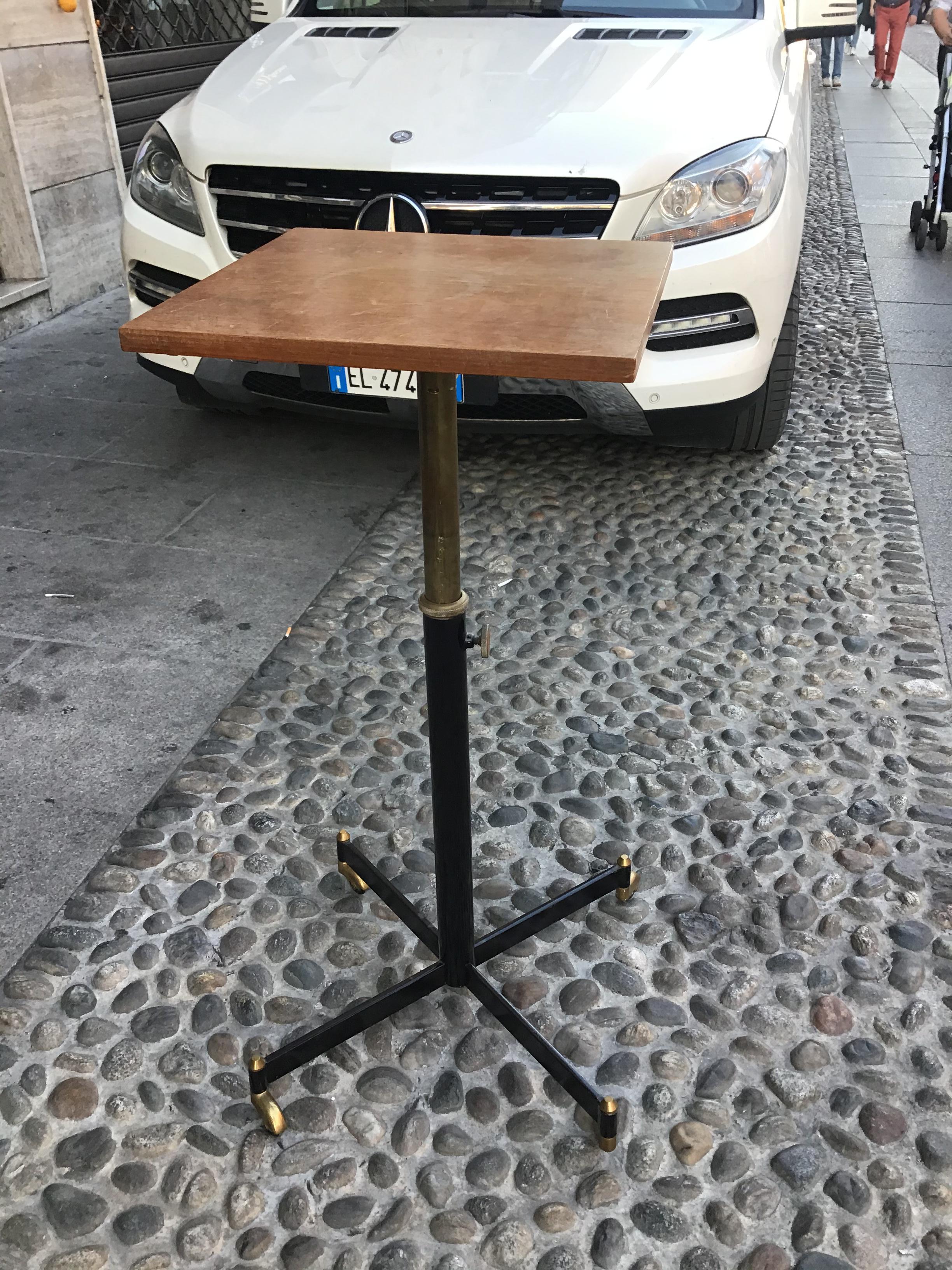 Ignazio Gardella Height adjustable Table Wood Brass 1950 Italy  For Sale 10