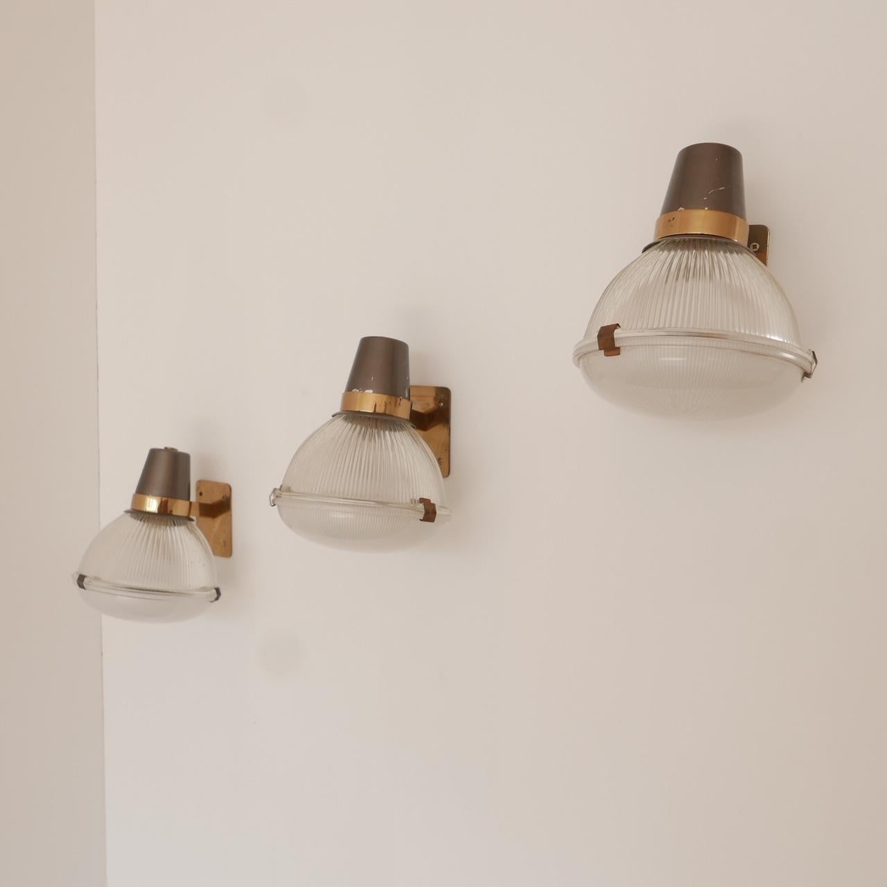 Mid-Century Modern Ignazio Gardella Italian Midcentury LP6 Wall Lights for Azucena '3'