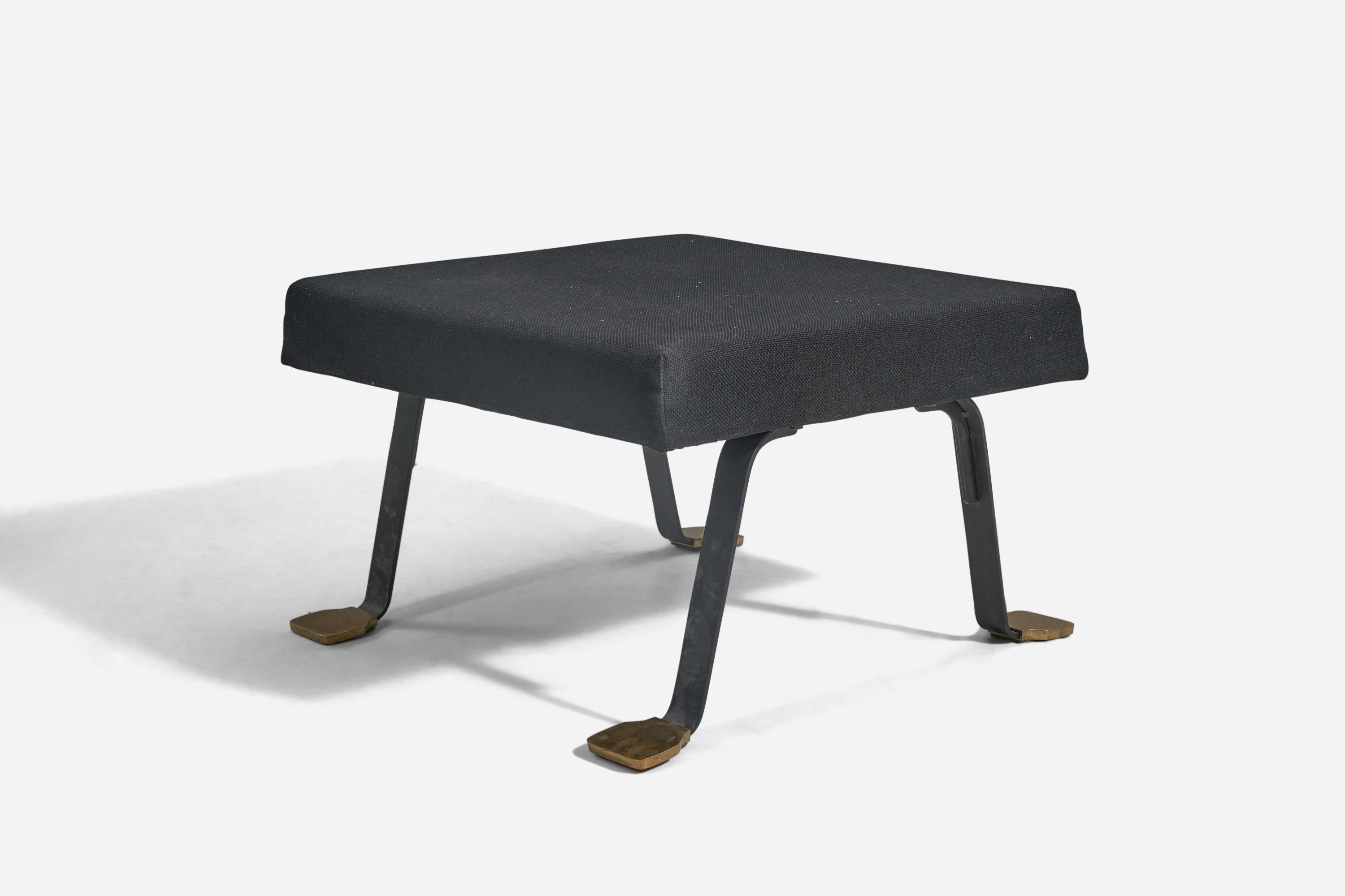 Metallo Ignazio Gardella, Sedia da salotto e ottomana, ottone, tessuto, Gavina, Italia, 1957