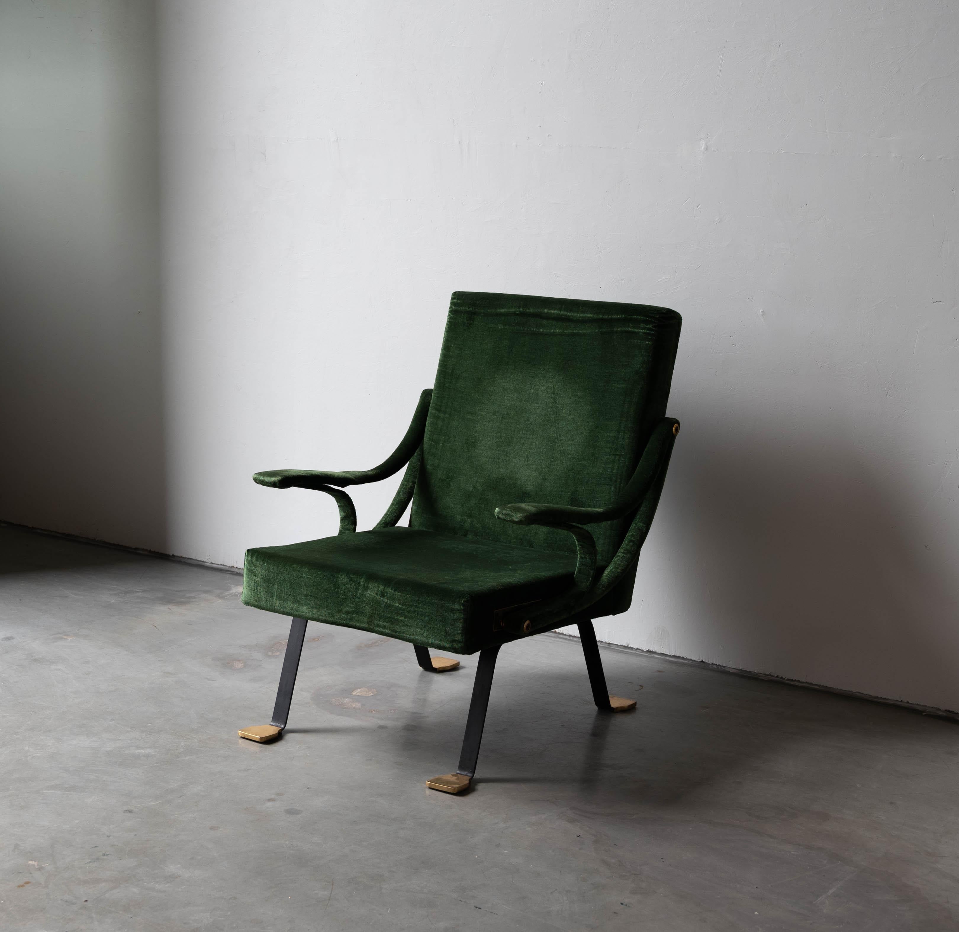 Mid-Century Modern Ignazio Gardella, Lounge Chair, Brass, Metal, Green Velvet, Gavina, Italy, 1957