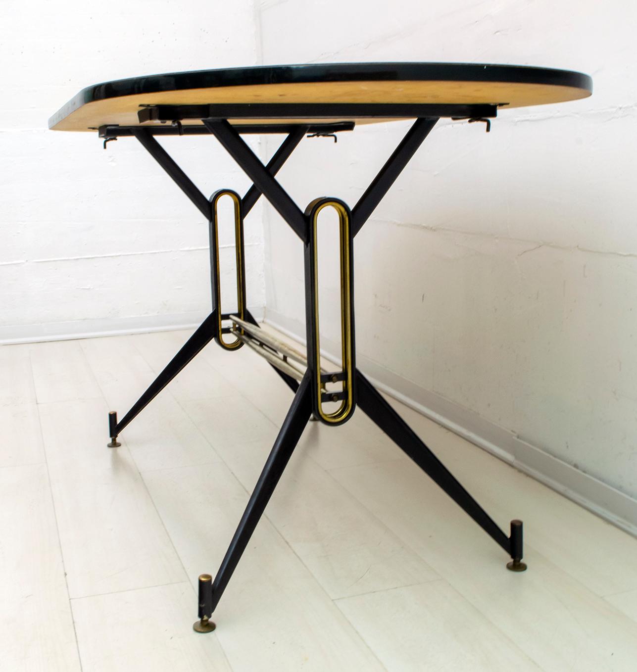 Ignazio Gardella Mid-Century Modern Italian Oval Table, 1950 For Sale 1