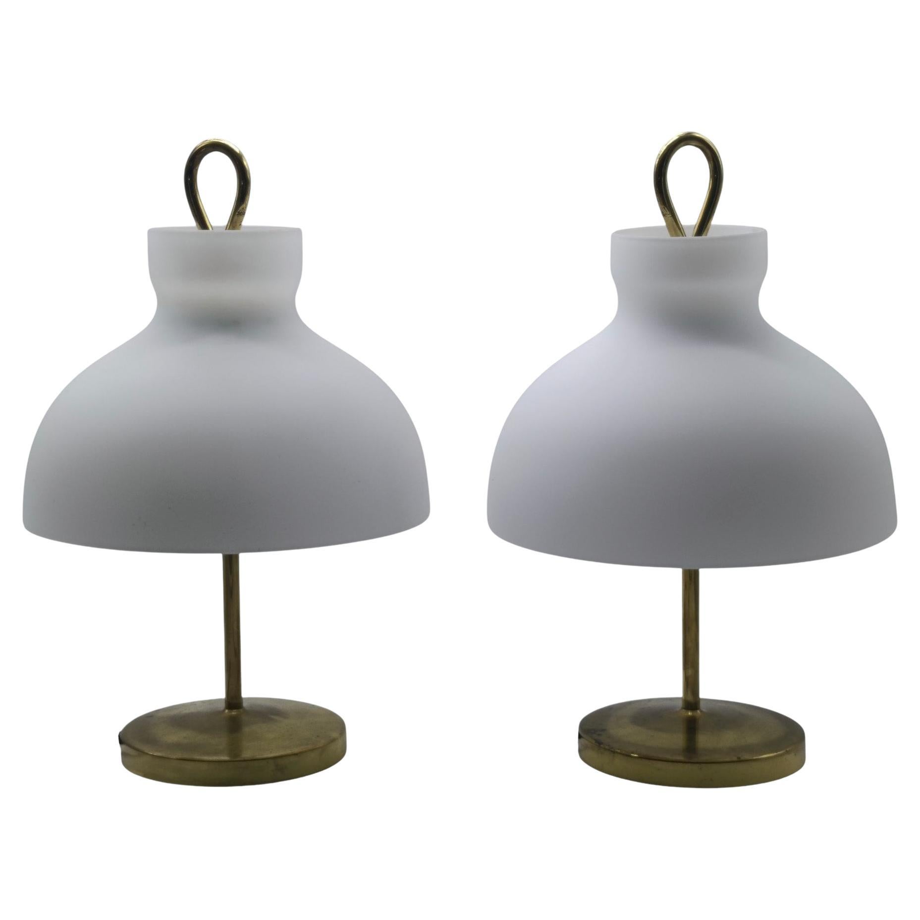 Ignazio Gardella per Azucena Coppia di Lampade da Tavolo "Arenzano", Italia 1960