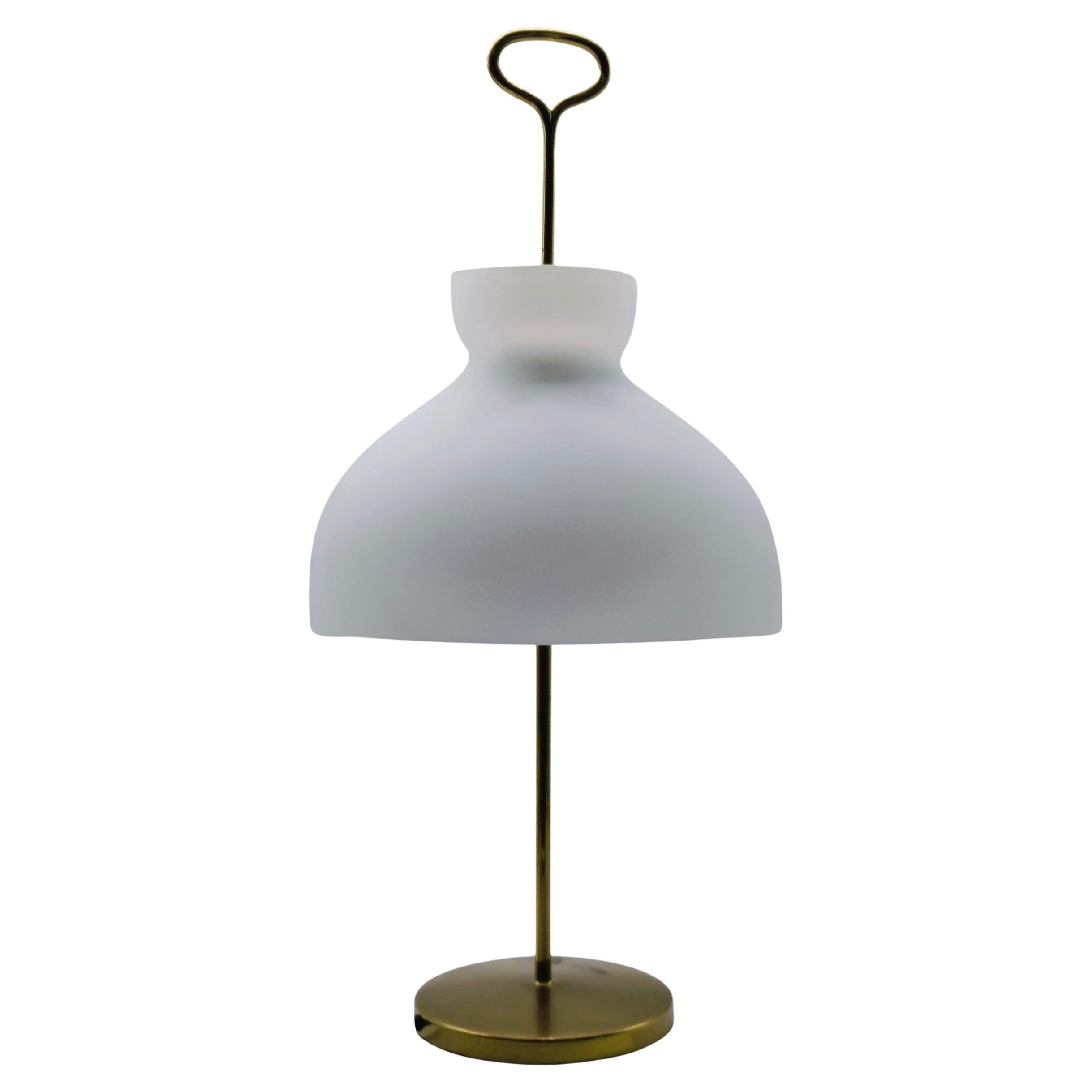 Ignazio Gardella per Azucena Lampada da Tavolo "Arenzano", Italia 1956