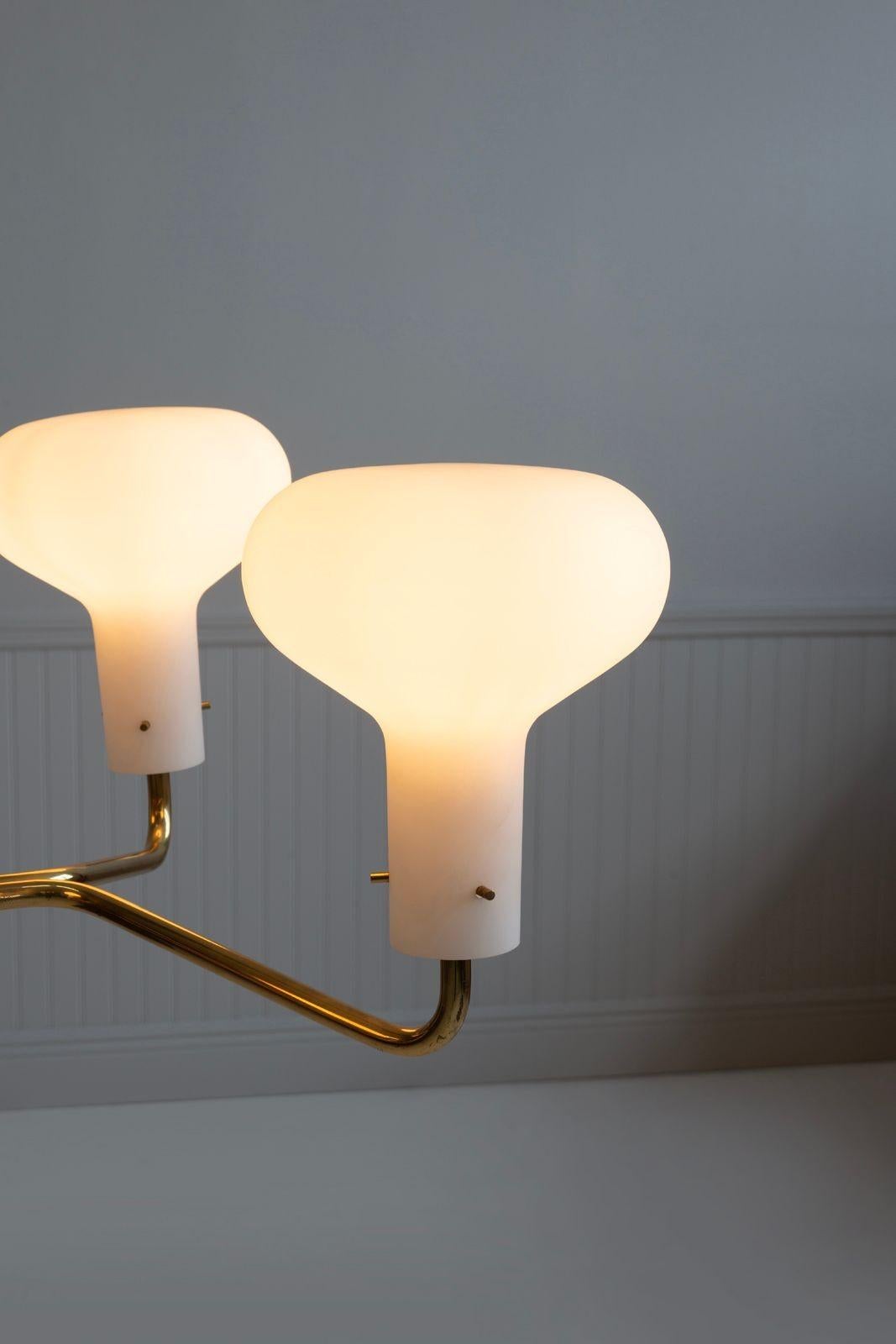 Ignazio Gardella Raro lampadario a quattro bracci per Azucena, Italia, 1958 In condizioni buone in vendita a Chicago, IL