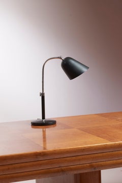 Ignazio Gardella Rationalist table lamp n painted metal and chrome, Italy, 1940s