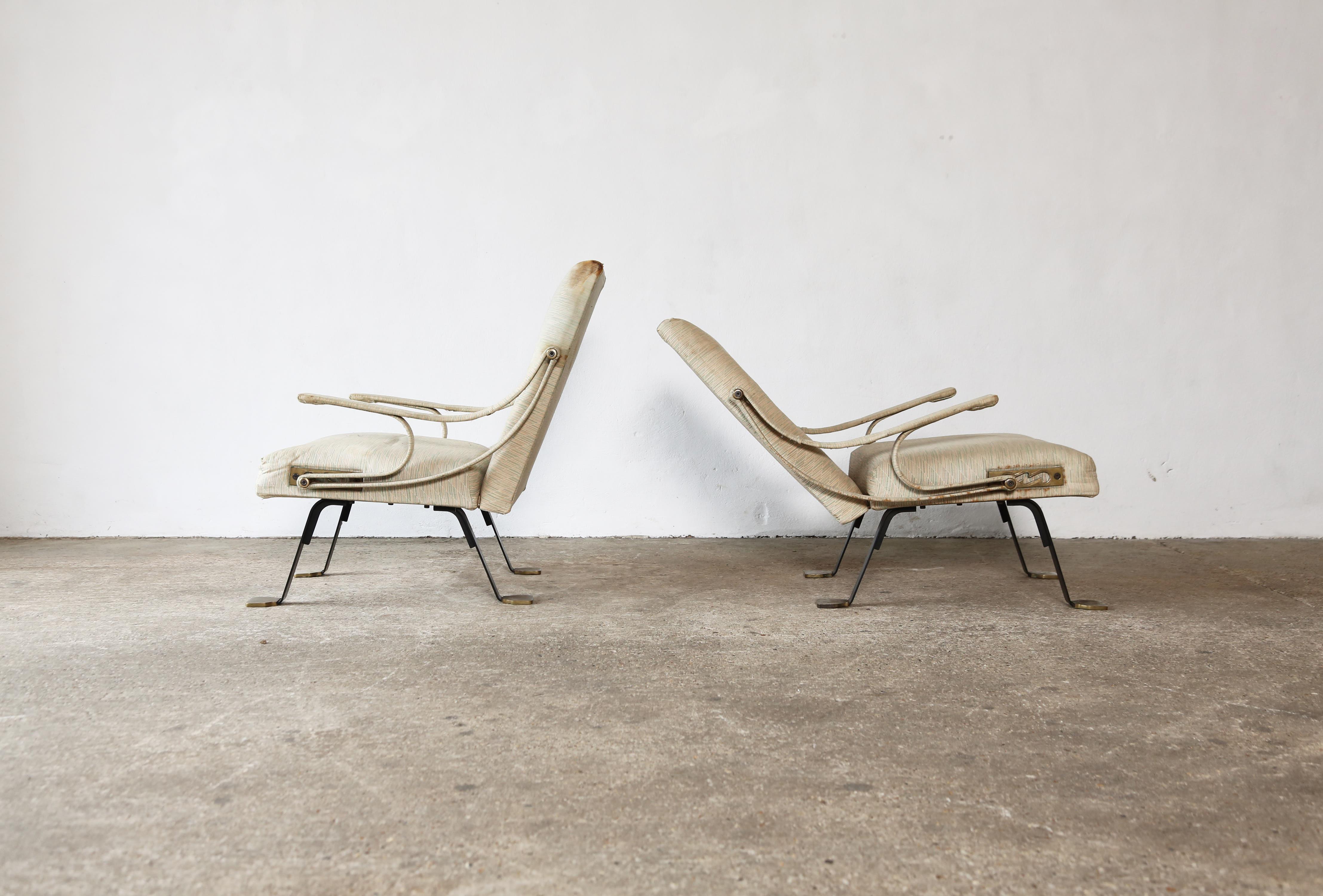 Mid-Century Modern Ignazio Gardella Reclining Digamma Chairs, 1960s, Italy, For Reupholstery For Sale