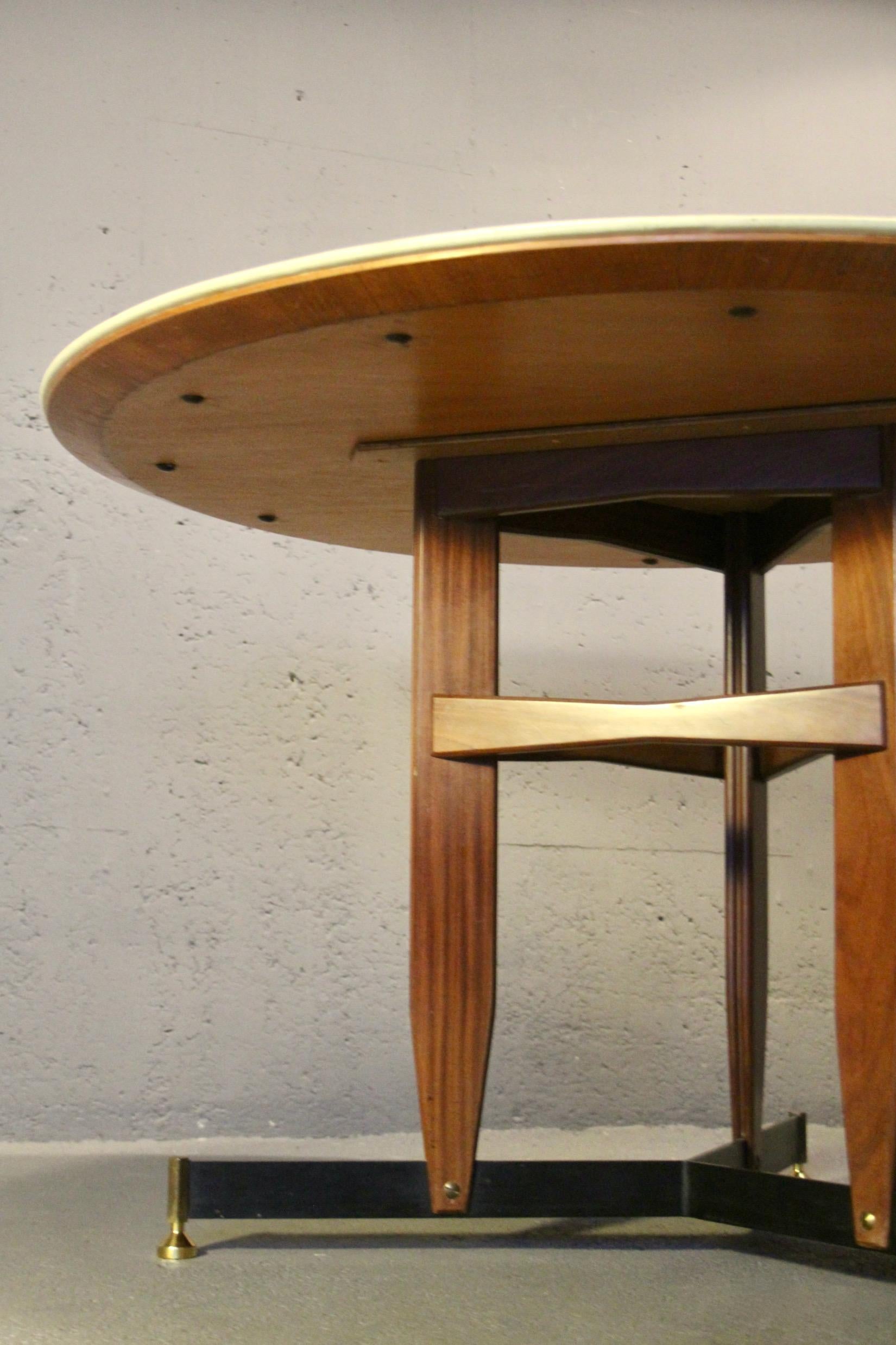 Table de salle à manger de style Ignazio Gardella Bon état - En vente à grand Lancy, CH