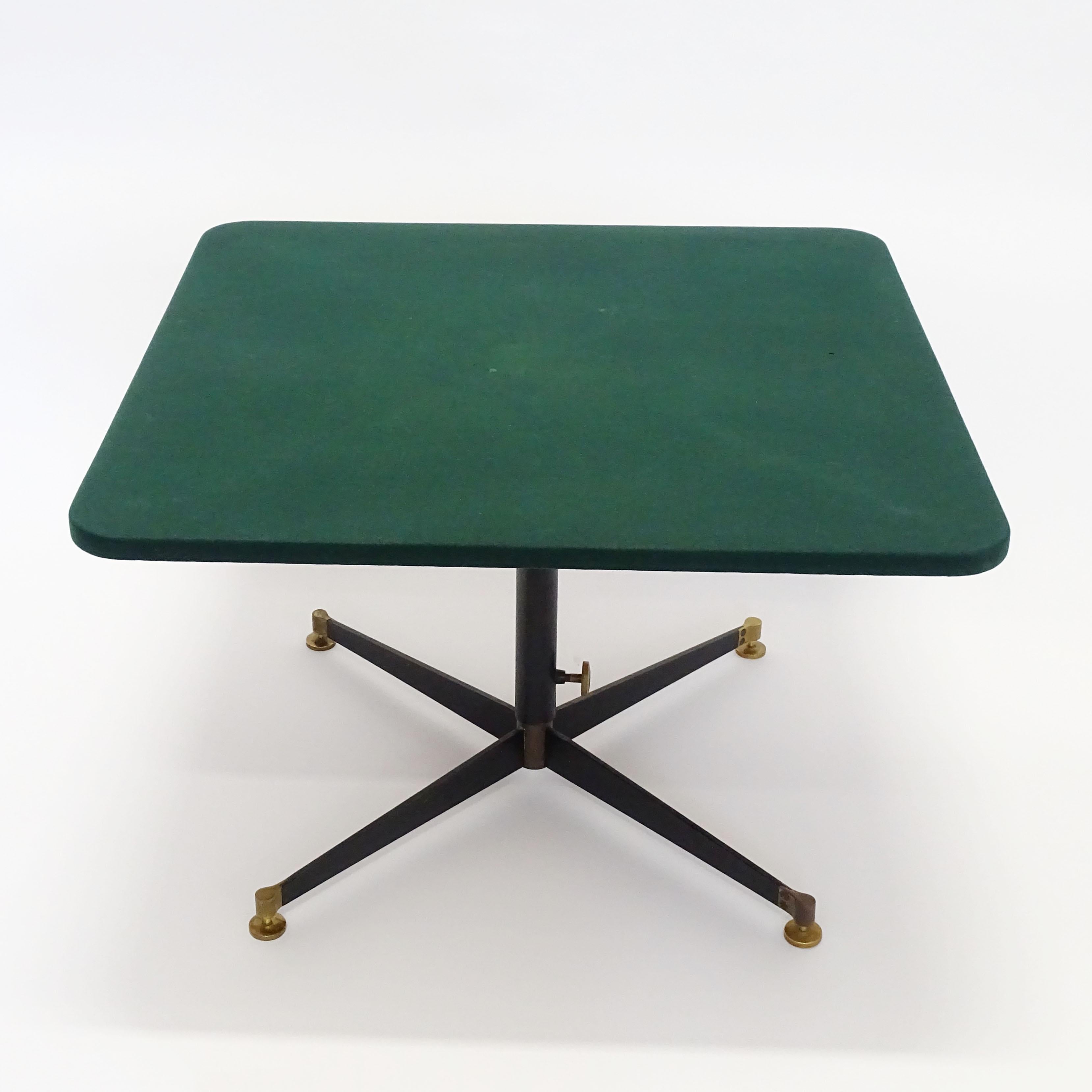 Mid-Century Modern Ignazio Gardella 'T5' Adjustable Coffee Table for Azucena, Italy, 1949 For Sale