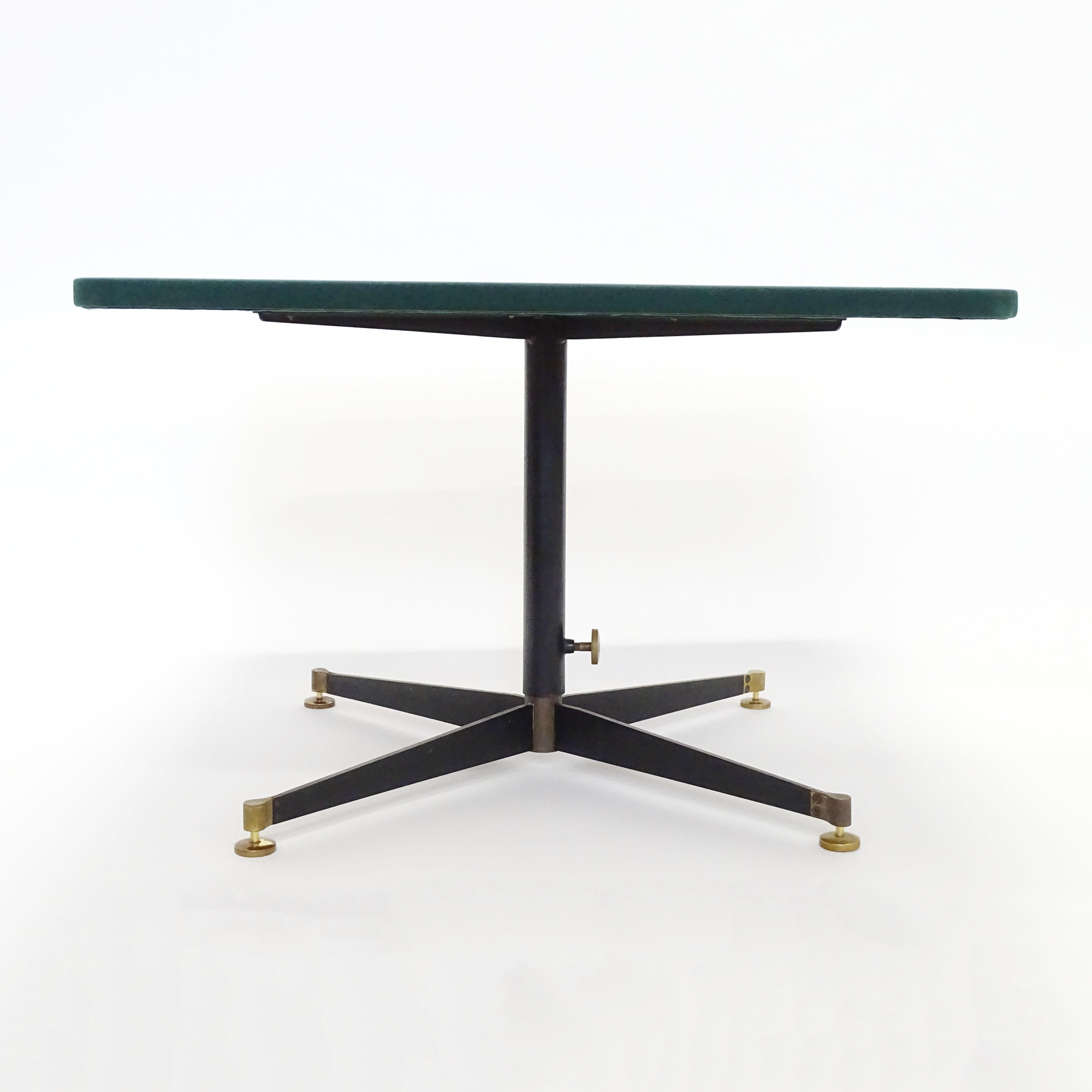 Italian Ignazio Gardella 'T5' Adjustable Coffee Table for Azucena, Italy, 1949 For Sale