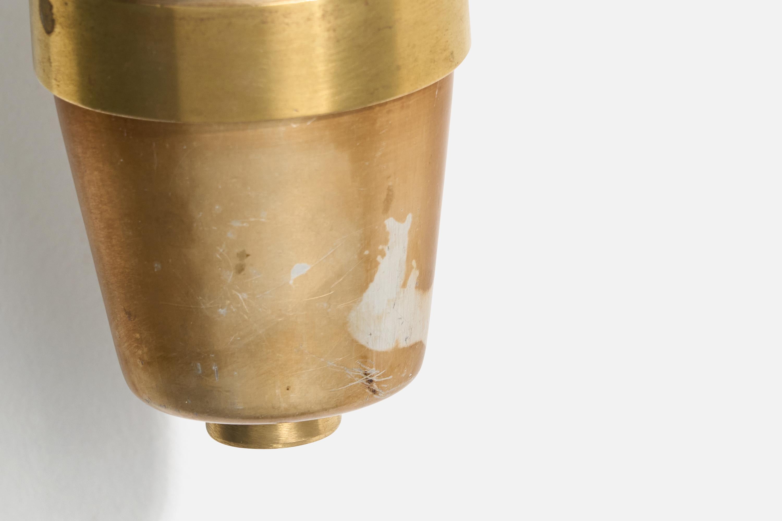 Ignazio Gardella, Wall Light, Brass, Glass, Italy, 1960s For Sale 2