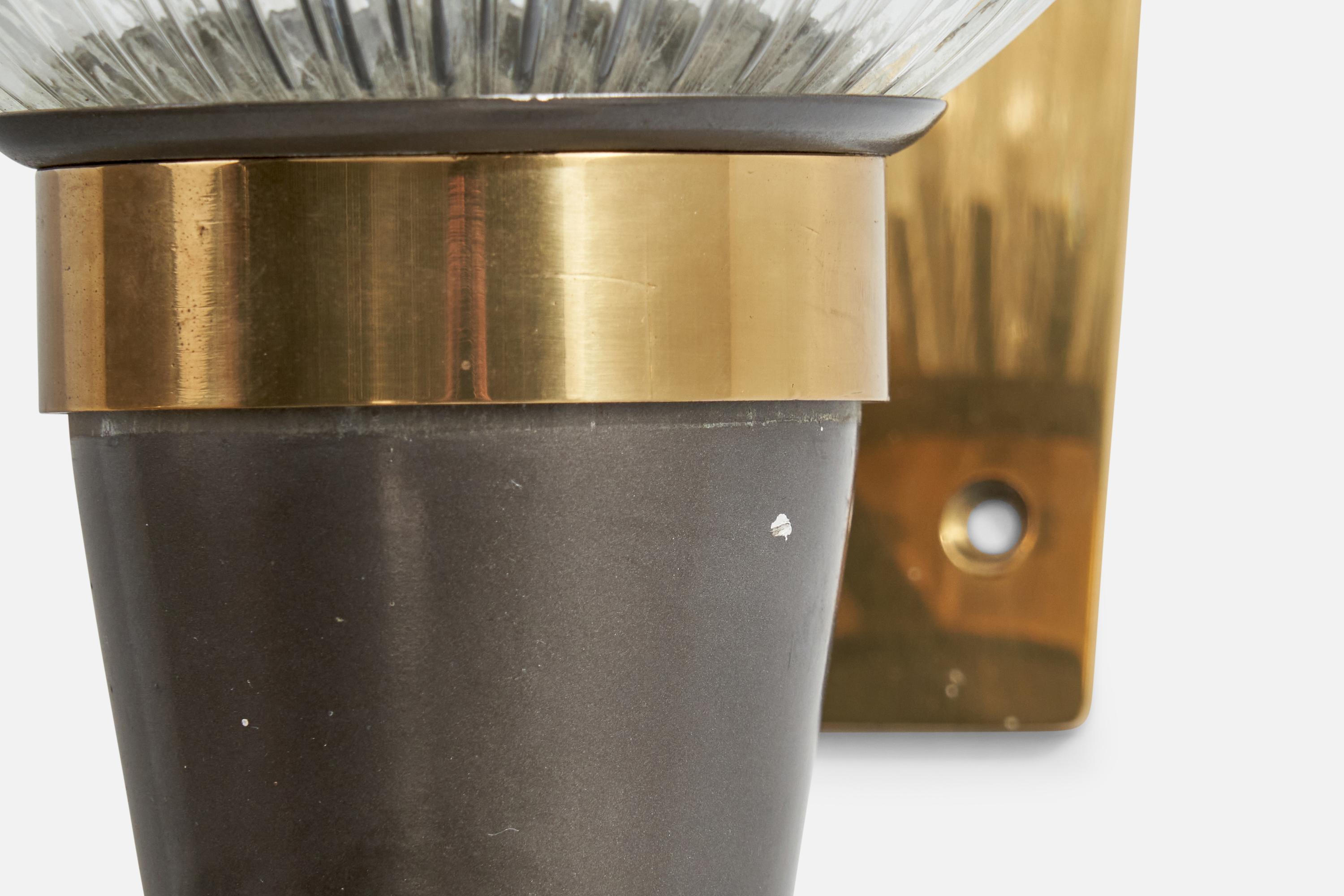 Ignazio Gardella, Wall Light, Brass, Glass, Metal, Italy, 1960s For Sale 3