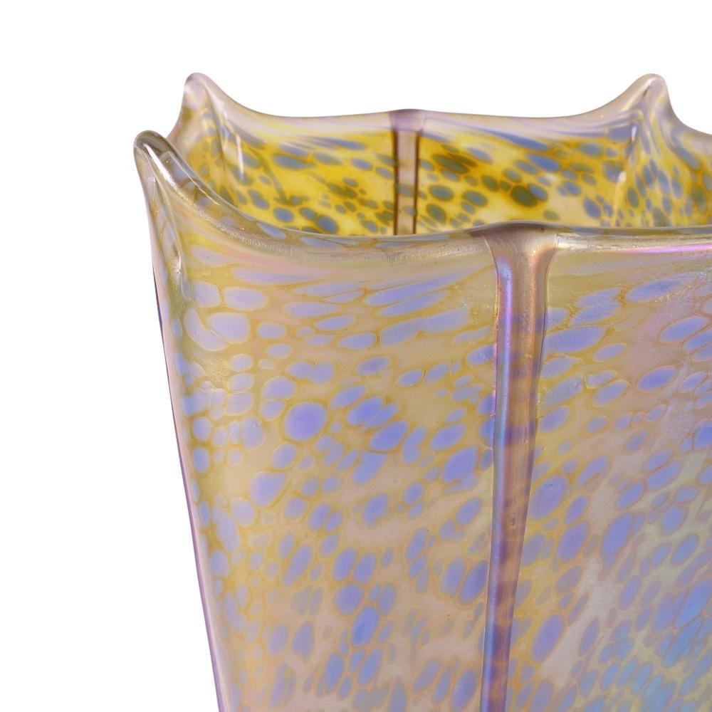 Igor Muller Böhmische Art-Déco-Vase aus Kunstglas im Loetz-Stil mit appliziertem Pod-Design (Art déco)