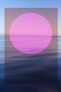 Meereslandschaft und rosa Kreis