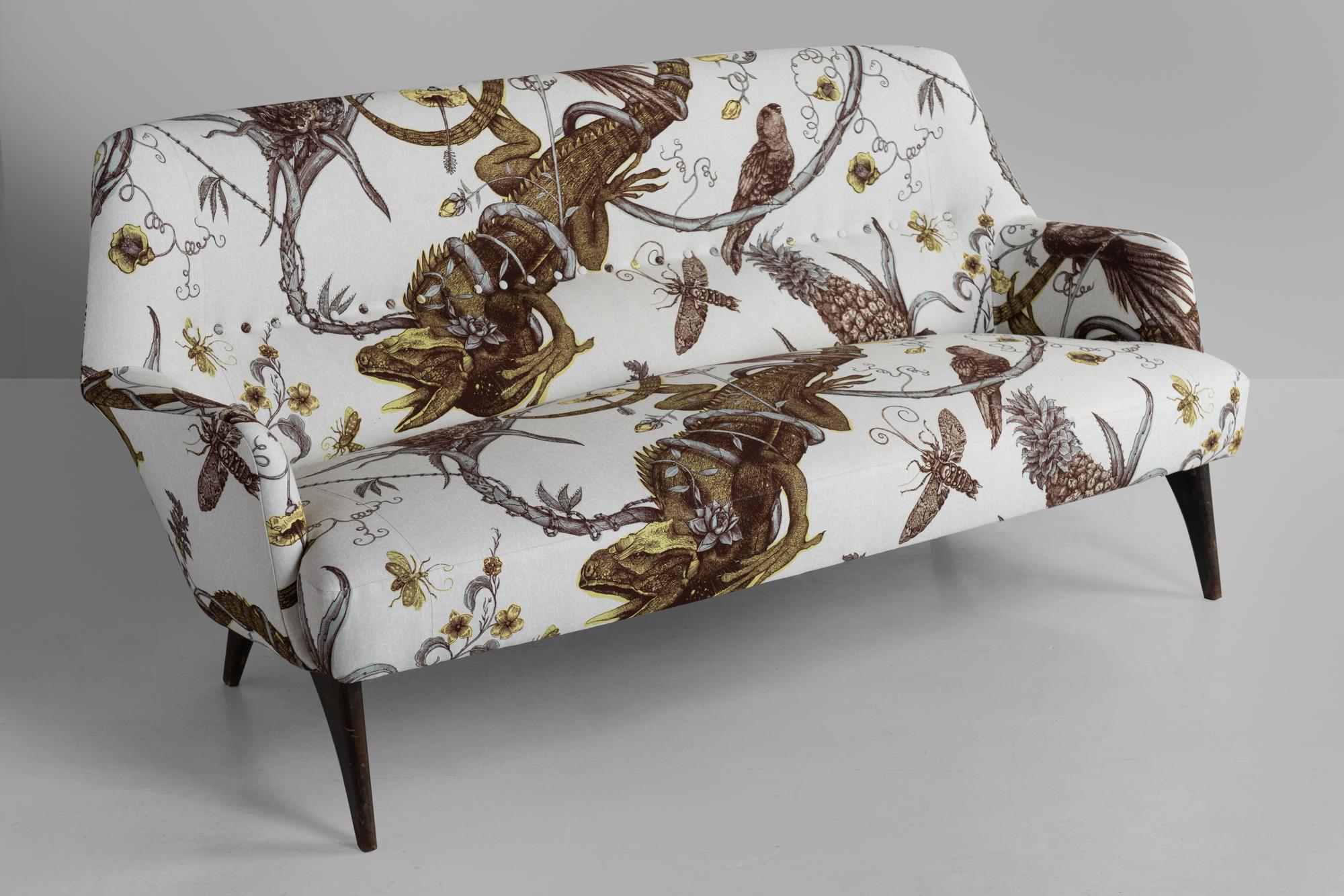 Iguana loveseat lounge by Bergamo ISA, circa 1950

Newly upholstered in linen Timorous Beasties fabric on an original frame.