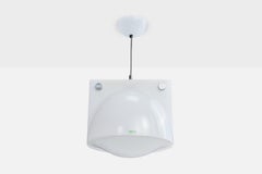IGuzzini, Lampada a sospensione, Acrilico, Metallo, Italia, anni '70