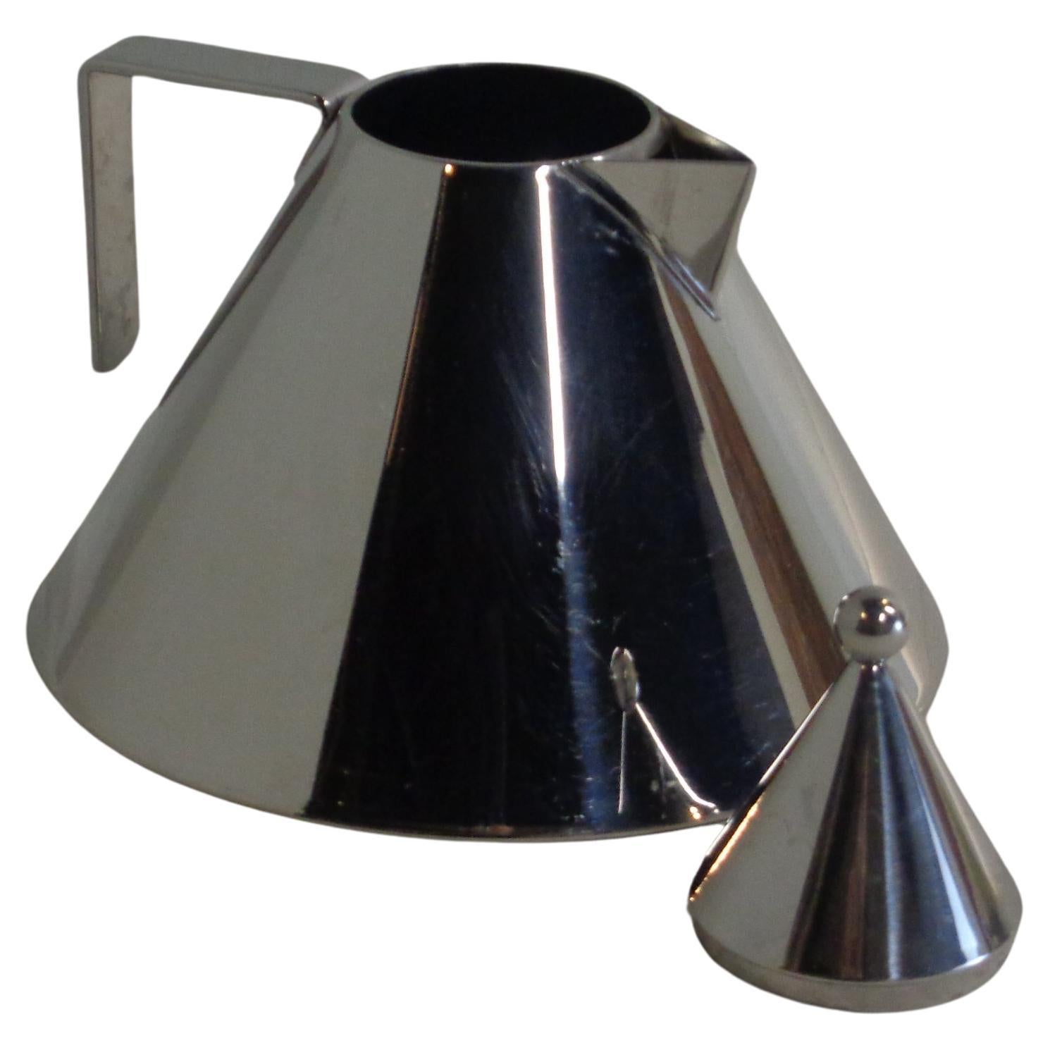 Il Conico Water Kettle by Aldo Rossi for Alessi, 1986 In Good Condition In Rochester, NY