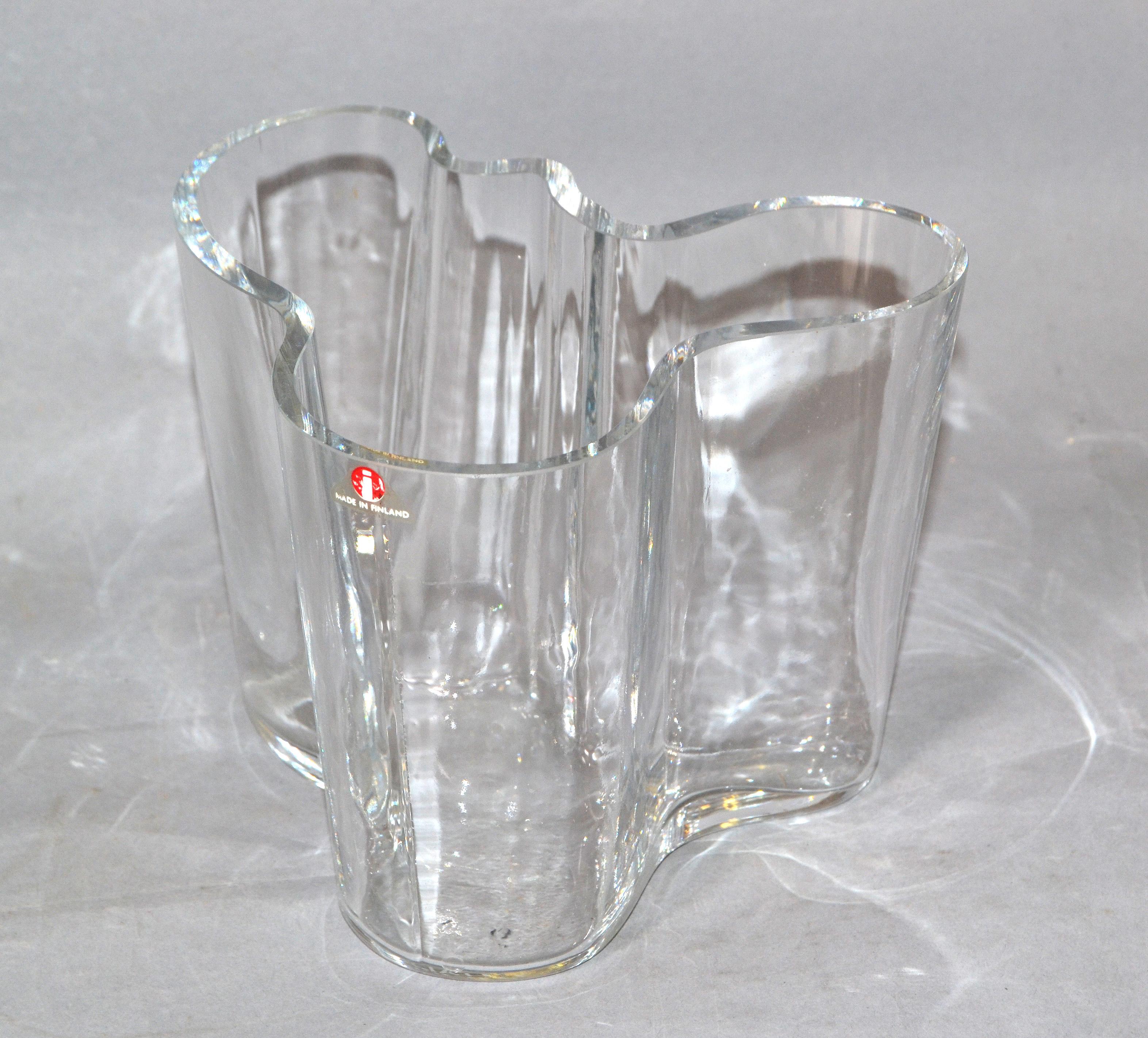 Finnish Iittala Alvar Aalto Clear Art Glass Sculptural Flower Savoy Vase Scandinavian For Sale