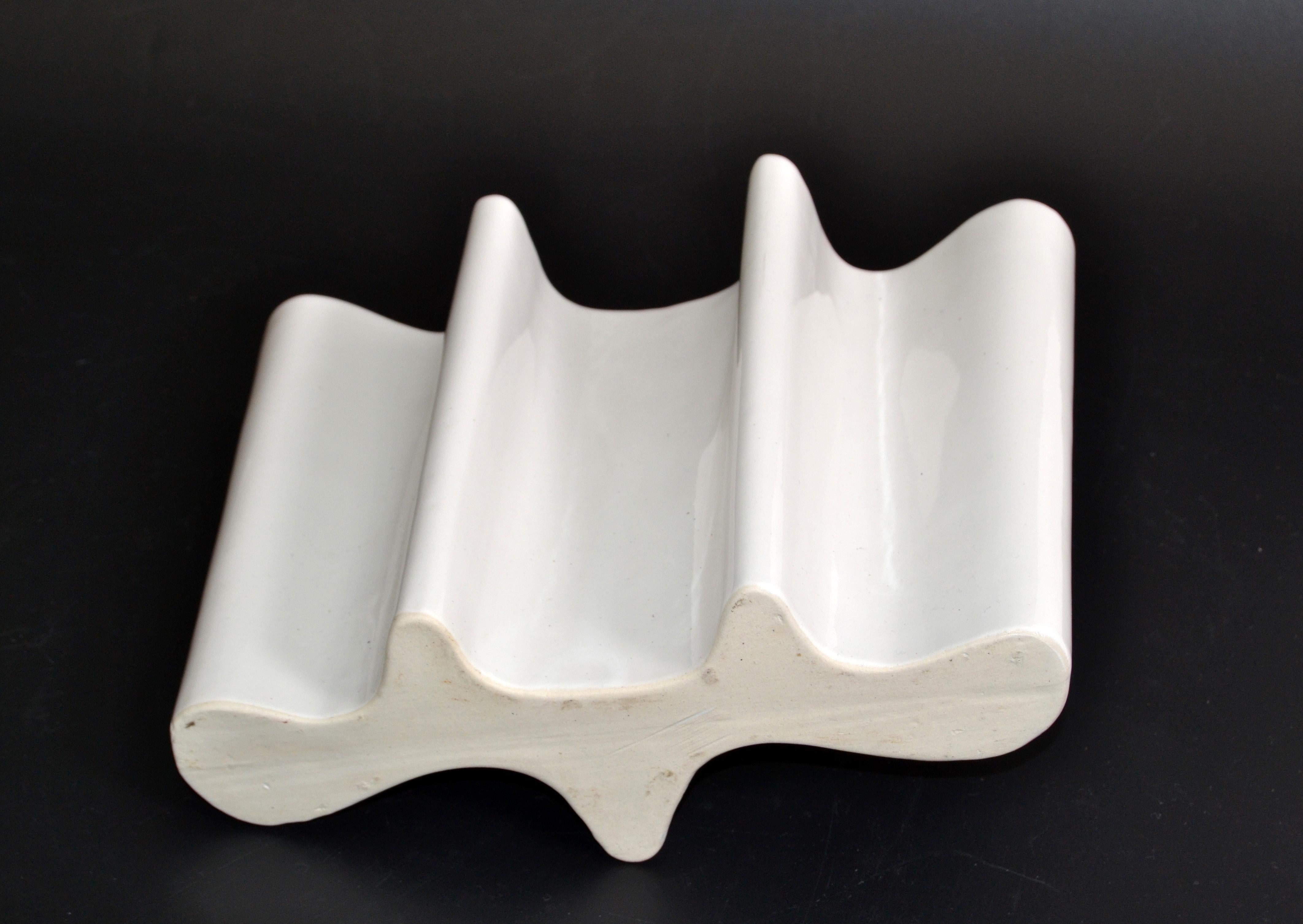 Iittala Style White Glazed Ceramic Sculptural Flower Vase Mid-Century Modern 80s 1