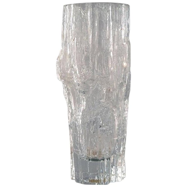 Iittala, Tapio Wirkkala Art Glass Vase, 1960s, Beautiful Finnish Design For Sale