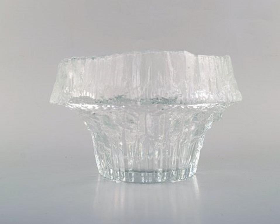 Iittala, Tapio Wirkkala art glass vase or bowl, 1960s-1970s.
Beautiful Finnish design.
In perfect condition.
Measures: 28 x 17 cm.