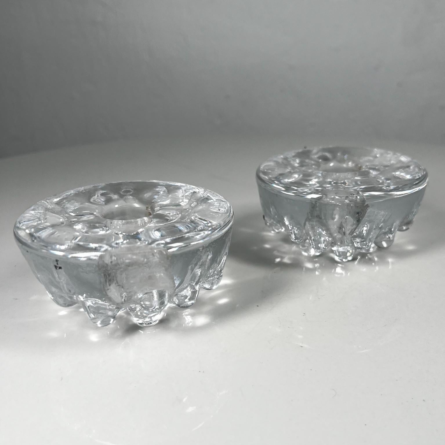 1970s Iittala Tapio Wirkkala Finland clear Art glass taper candleholders pair
3.5 diameter x 1.75 tall
Preowned vintage condition.
Refer to images listed please.