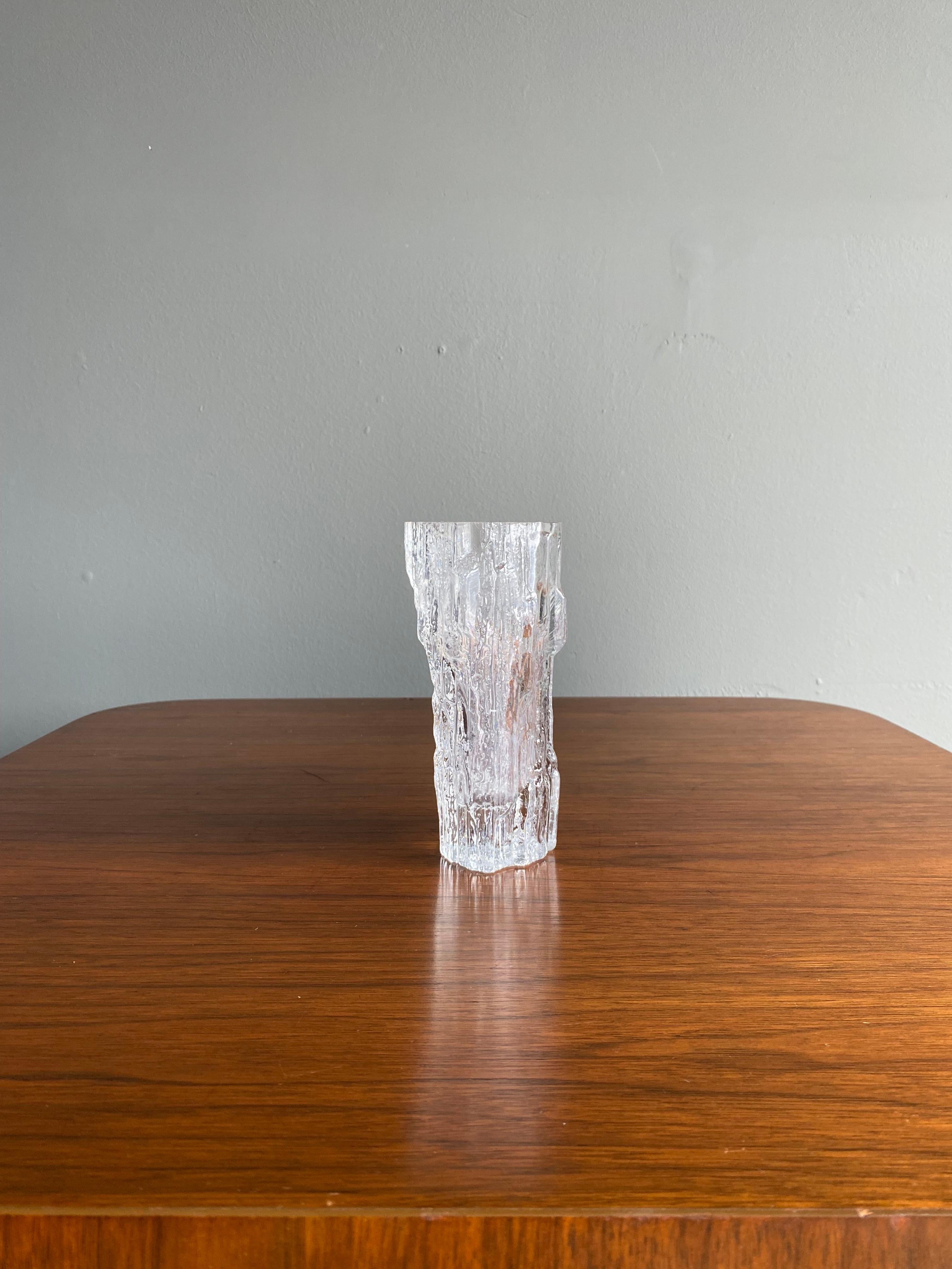 Iittala, Tapio Wirkkala Glass Vase, Model Number 3429, 1970's For Sale 8