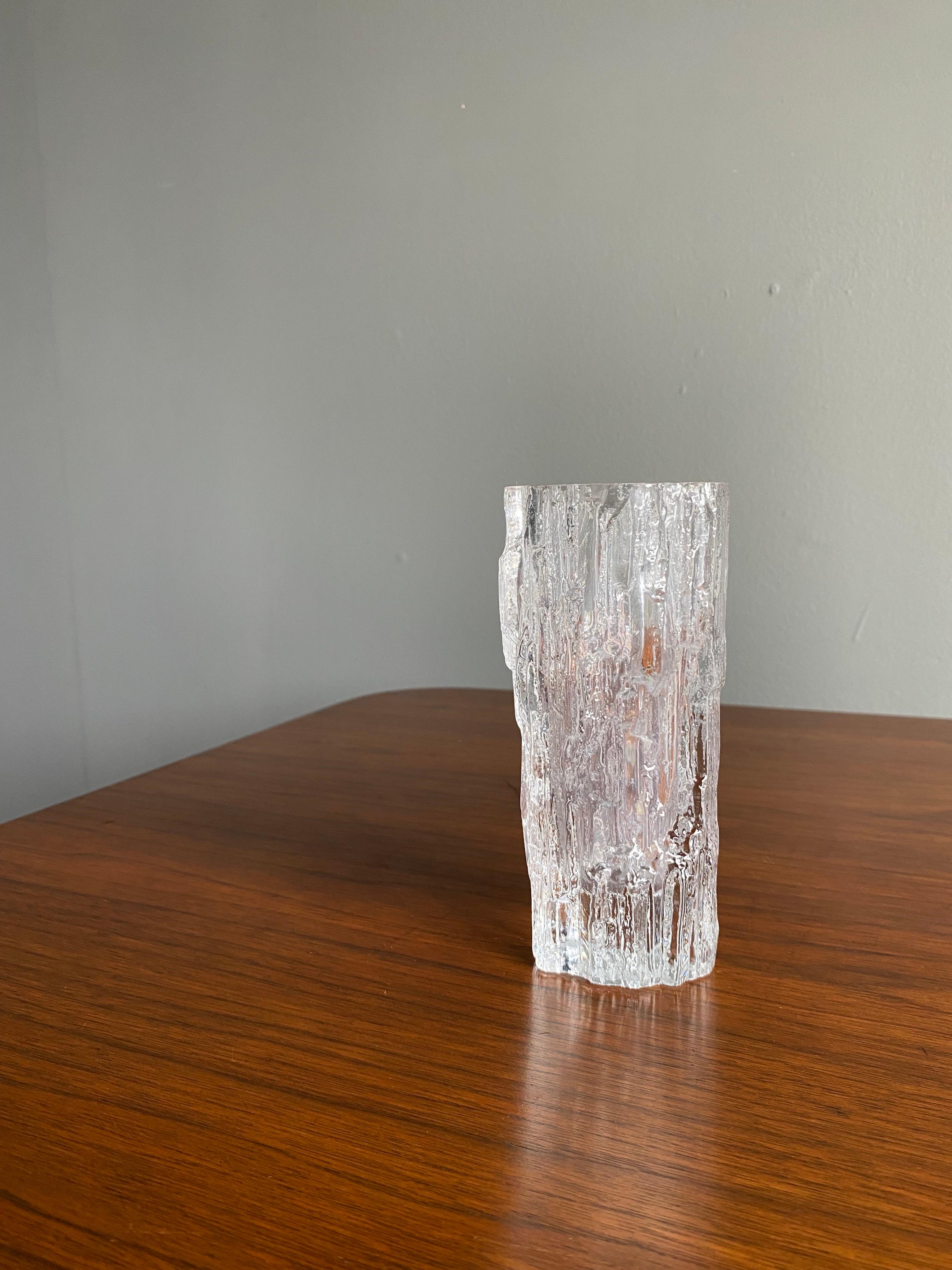 Iittala, Tapio Wirkkala Glass Vase, Model Number 3429, 1970's For Sale 10
