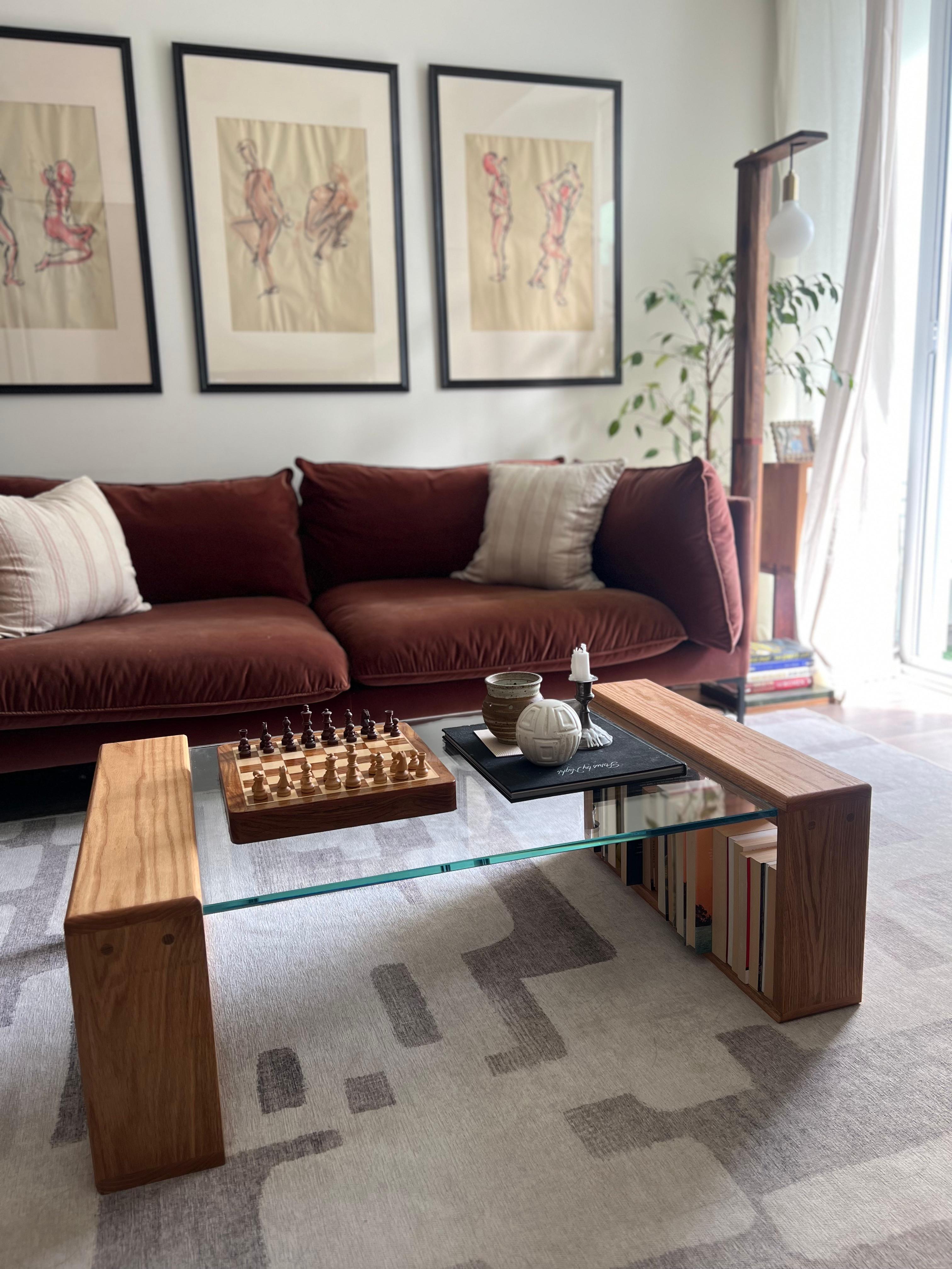 Table basse rouge en chêne et verre iJ-v1 en vente 2