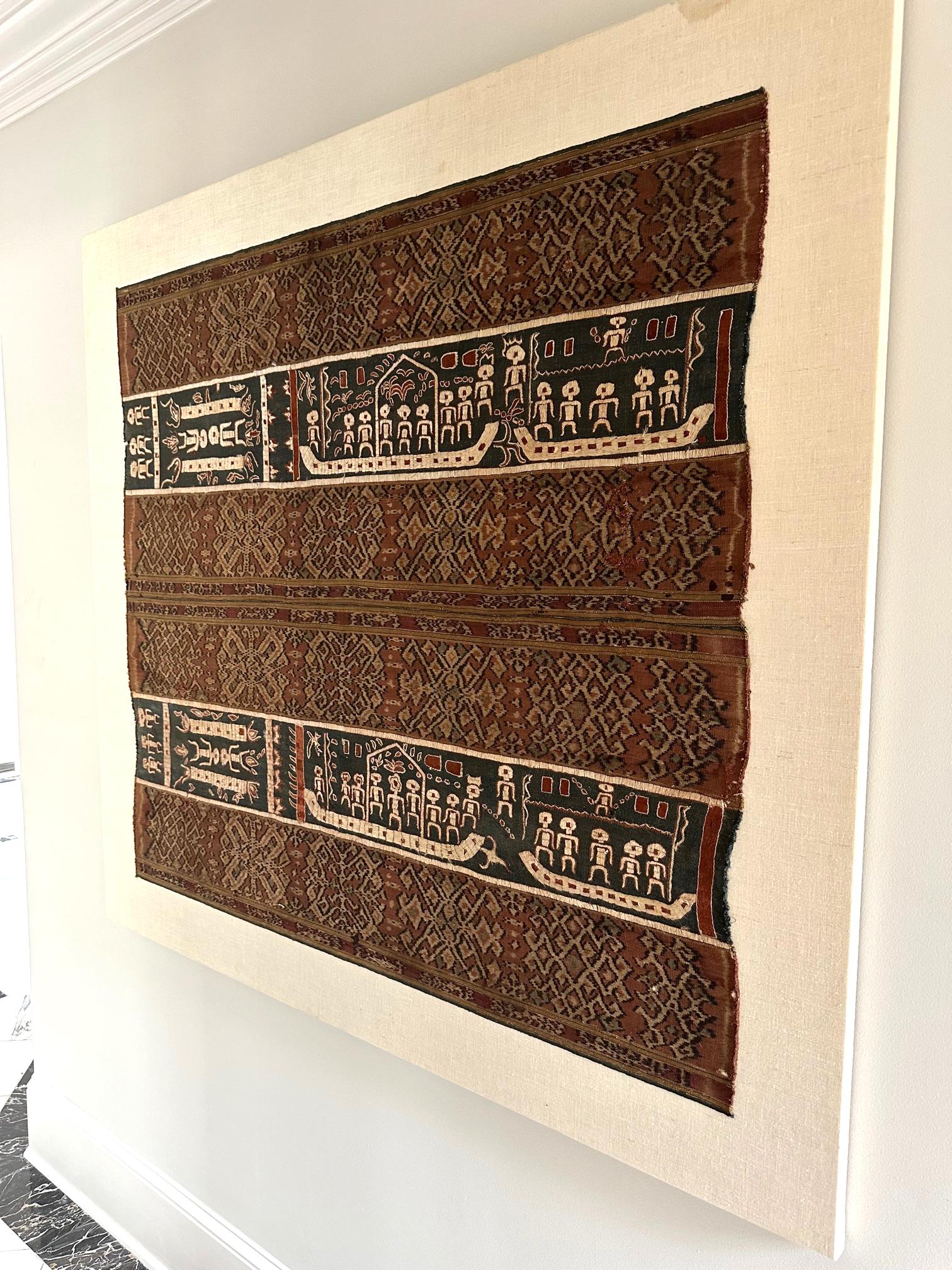 Ikat- und Stickerei-Textil-Tafel aus Sumatra, Indonesien im Angebot 11