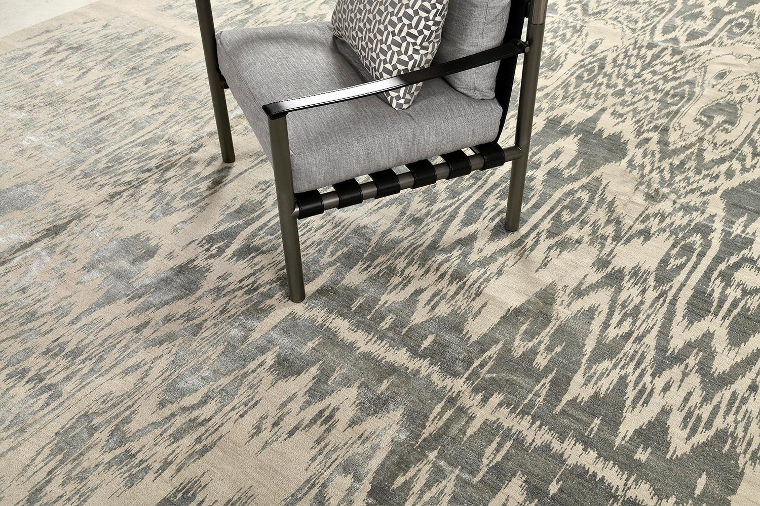 Ikat Design Teppich Oshima (Wolle) im Angebot