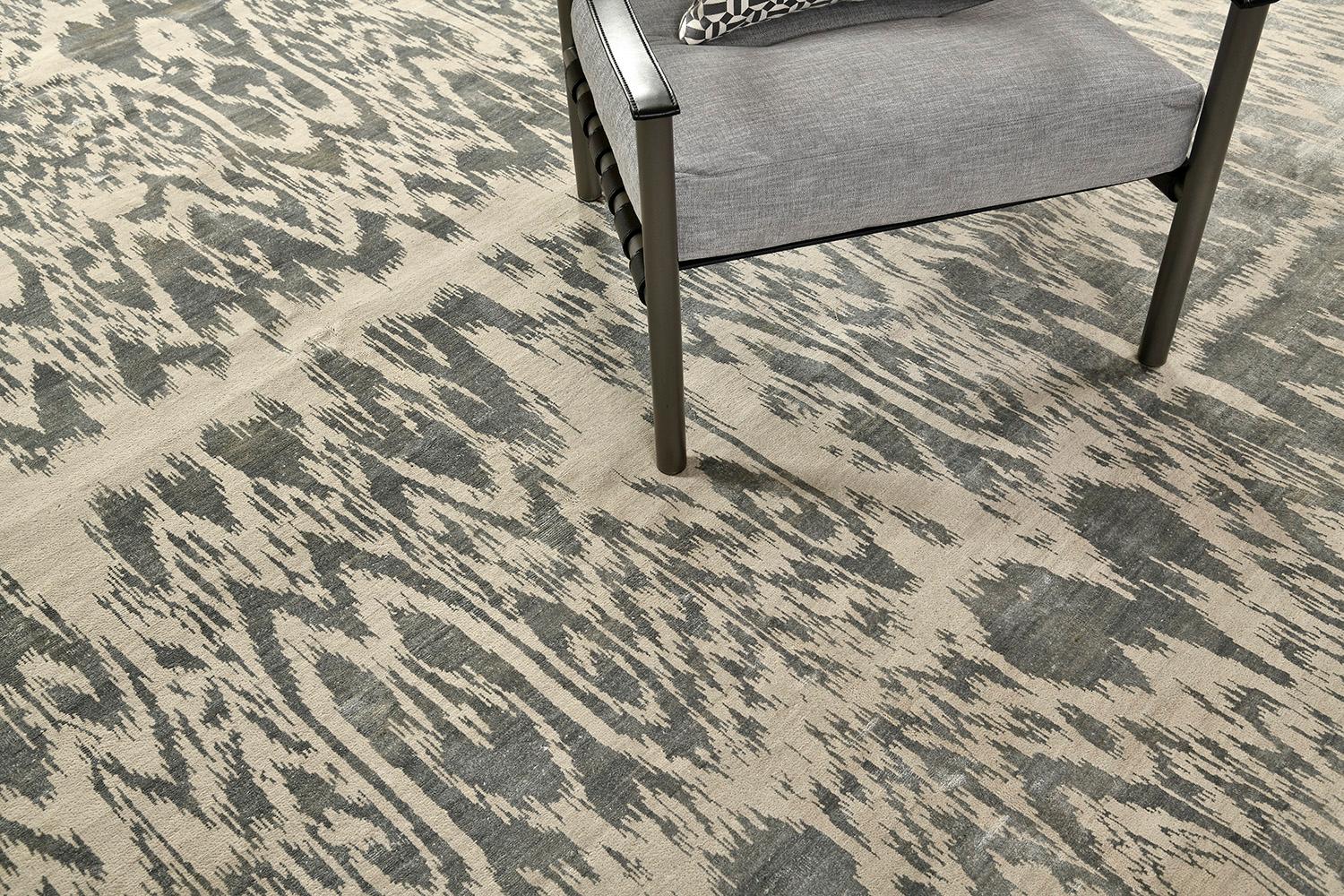Ikat Design Teppich Oshima im Angebot 1