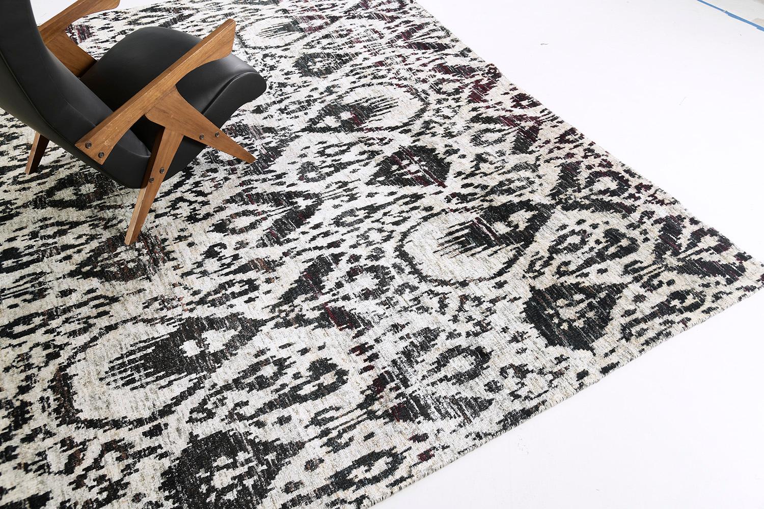 Ikat Design Rug Sari Silk from Mehraban For Sale 6