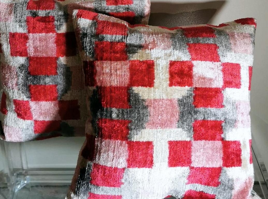 Modern Ikat Fabric Pair Handmade Square Pillows in Uzbekistan For Sale