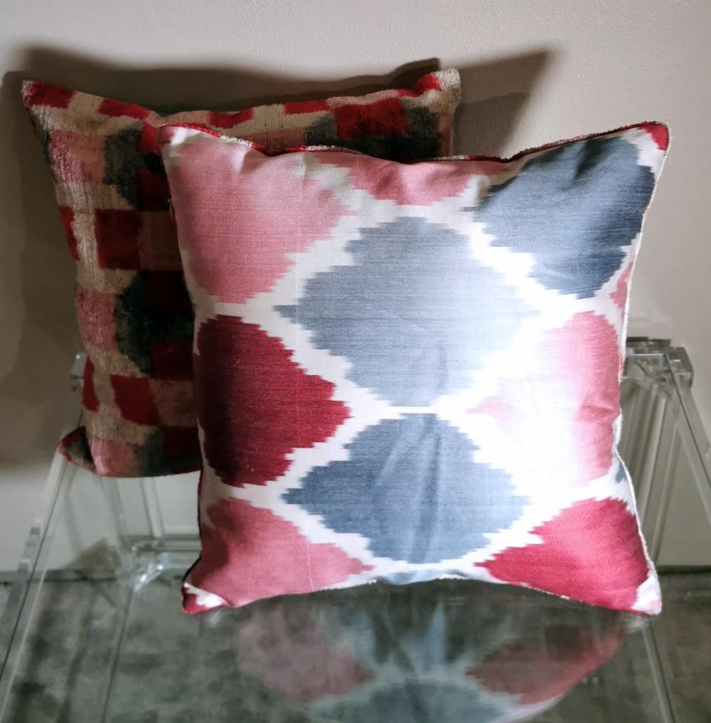 Contemporary Ikat Fabric Pair Handmade Square Pillows in Uzbekistan For Sale